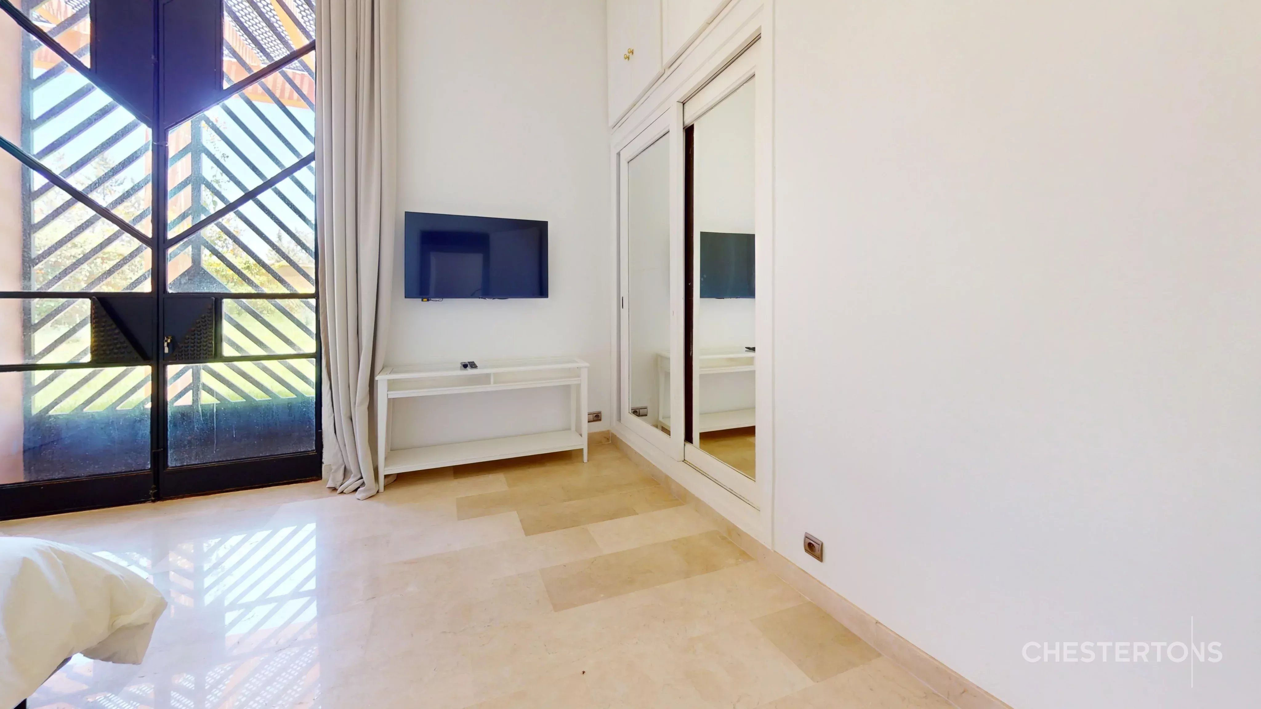  Image of Villa - 7 Bedrooms for Sale in Marrakech-Ménara-Marrakech-Morocco, Image 22