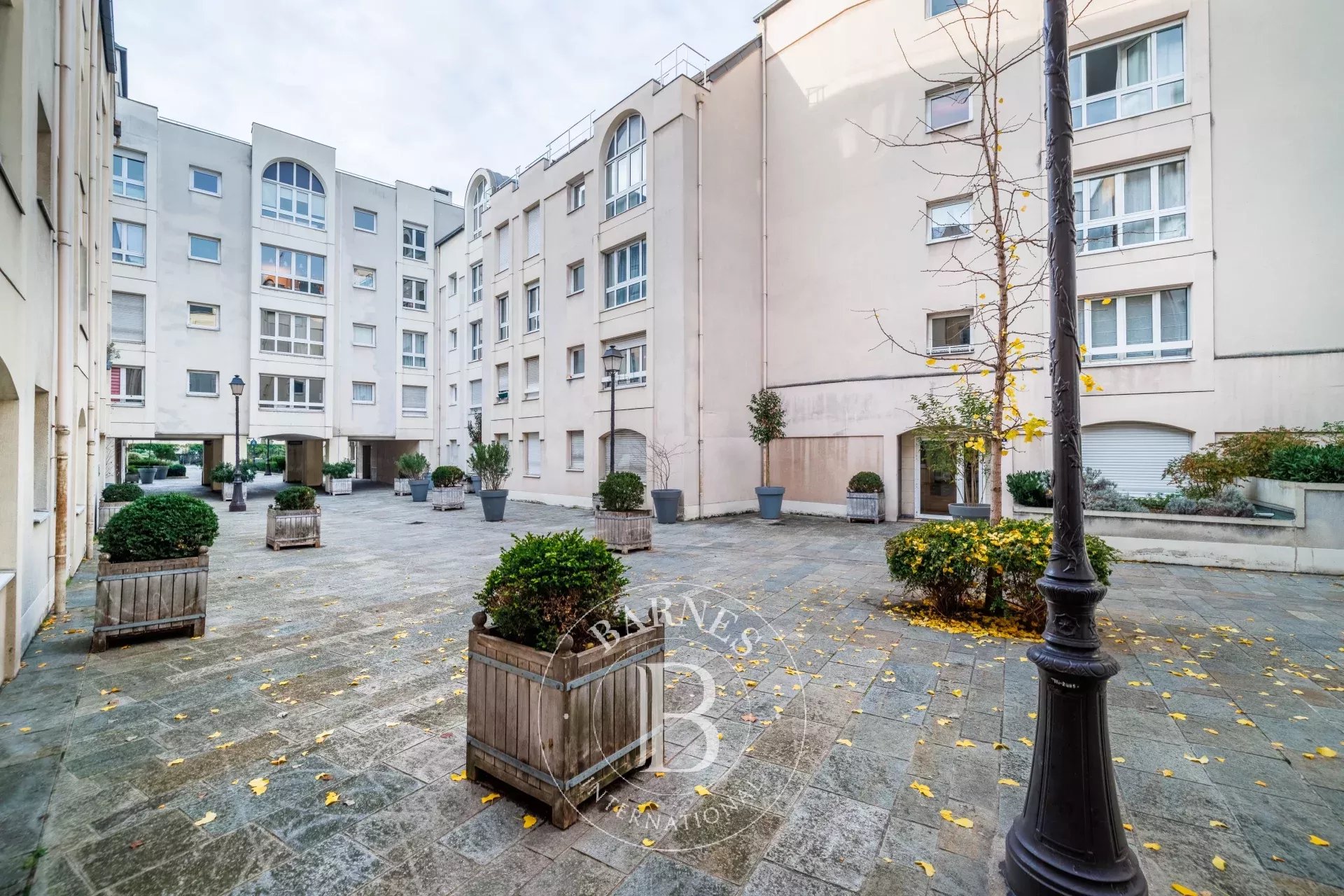 Daire Paris 3ème - picture 20