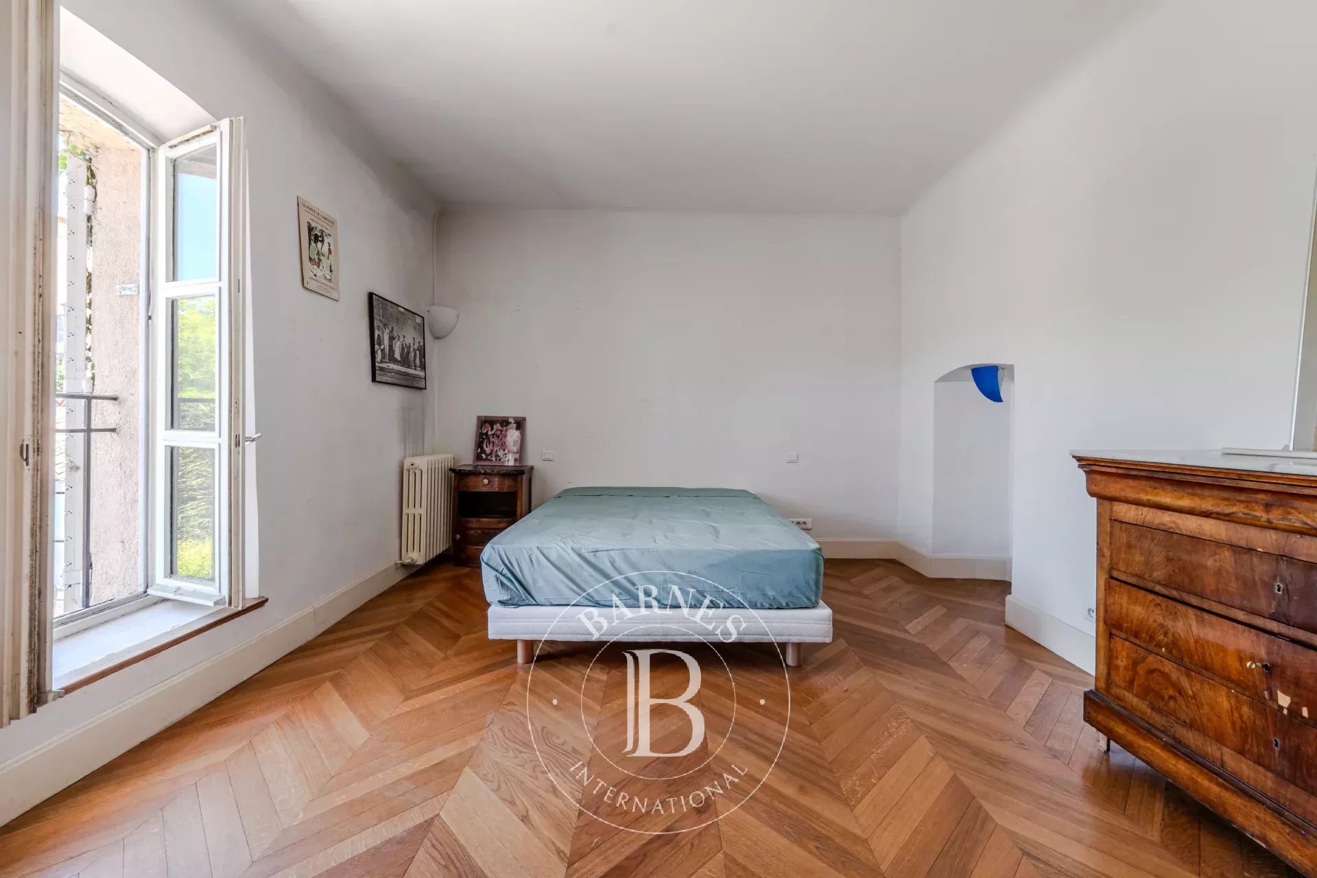 Kirevi Aix-en-Provence - picture 23