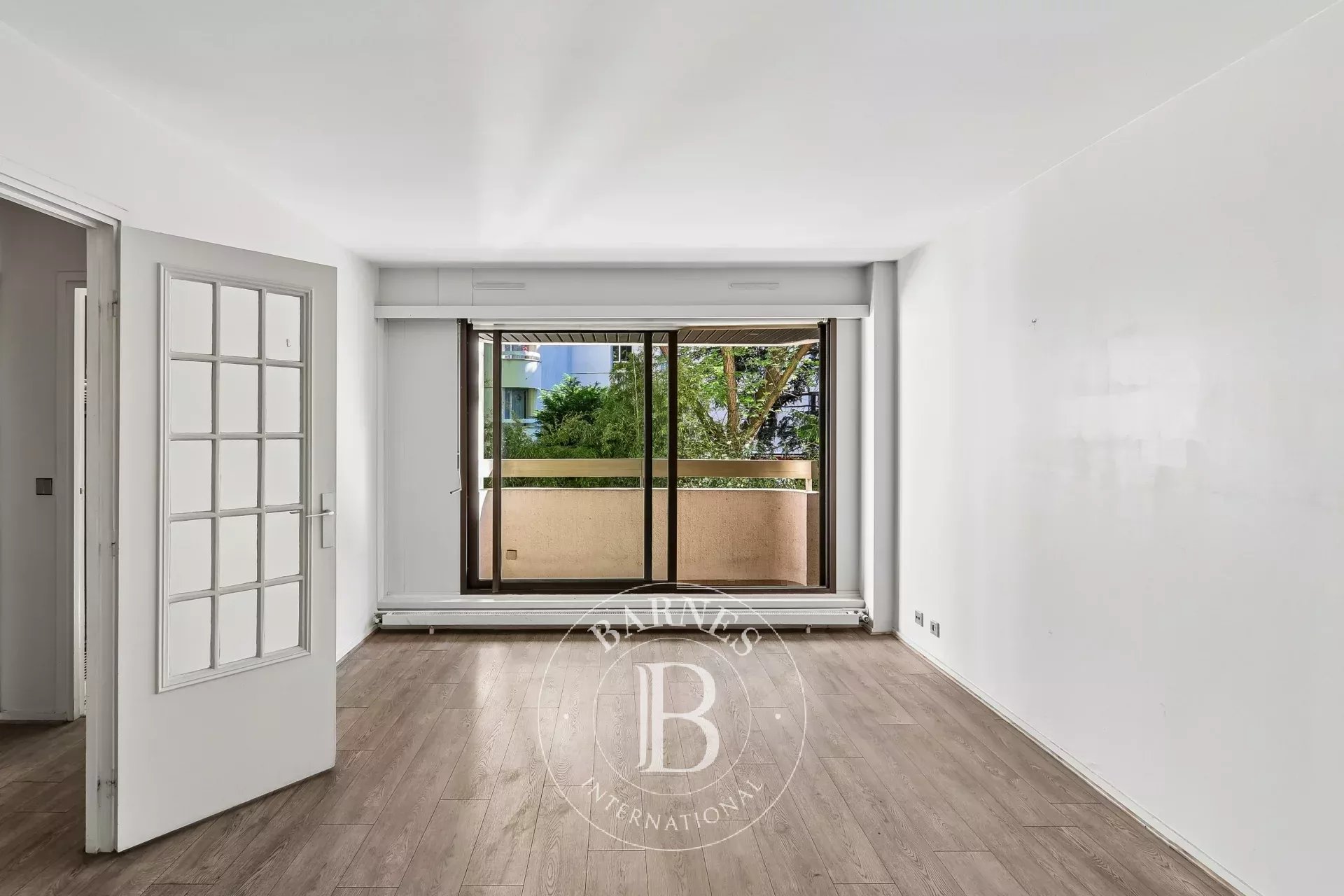 Apartment Paris 75006  -  ref 87044059 (picture 1)