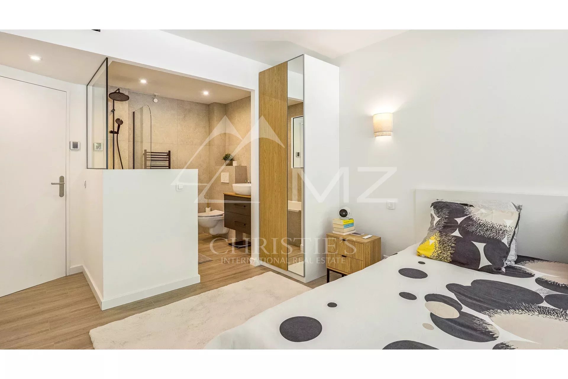 2 Bedroom Apartment/Flat's Image 6