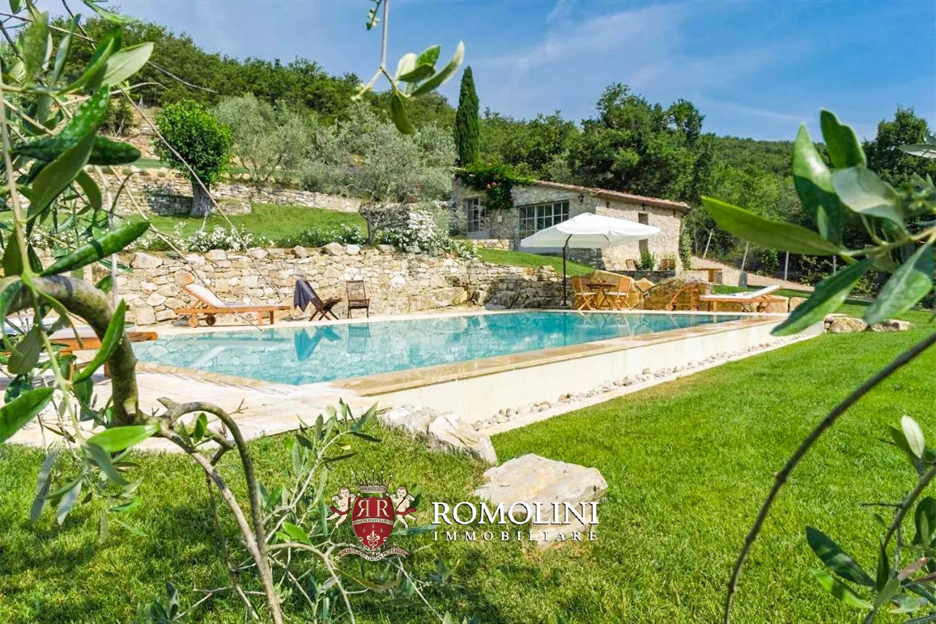 4 Bedroom Villa/Townhouse's Image 5