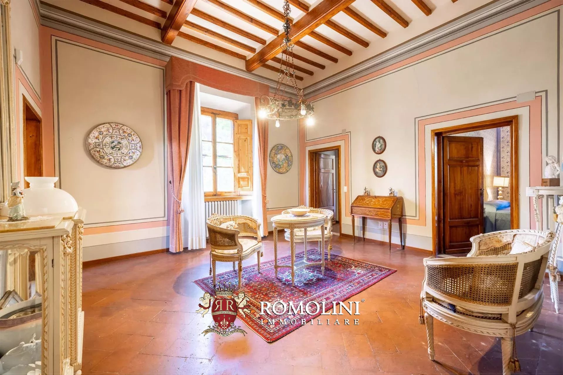 30 Bedroom Vineyard's Image 42