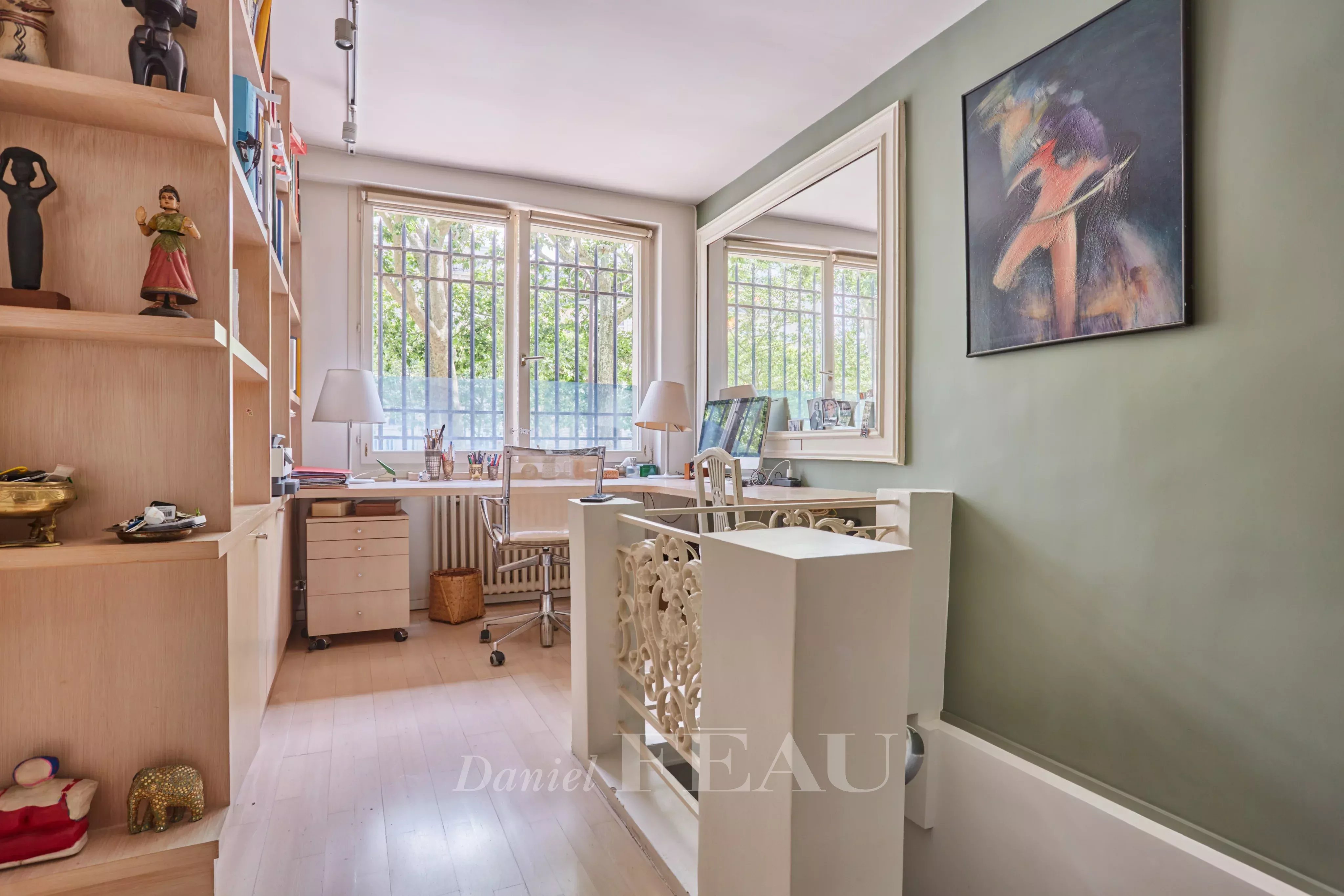 Sale Apartment Paris 7th