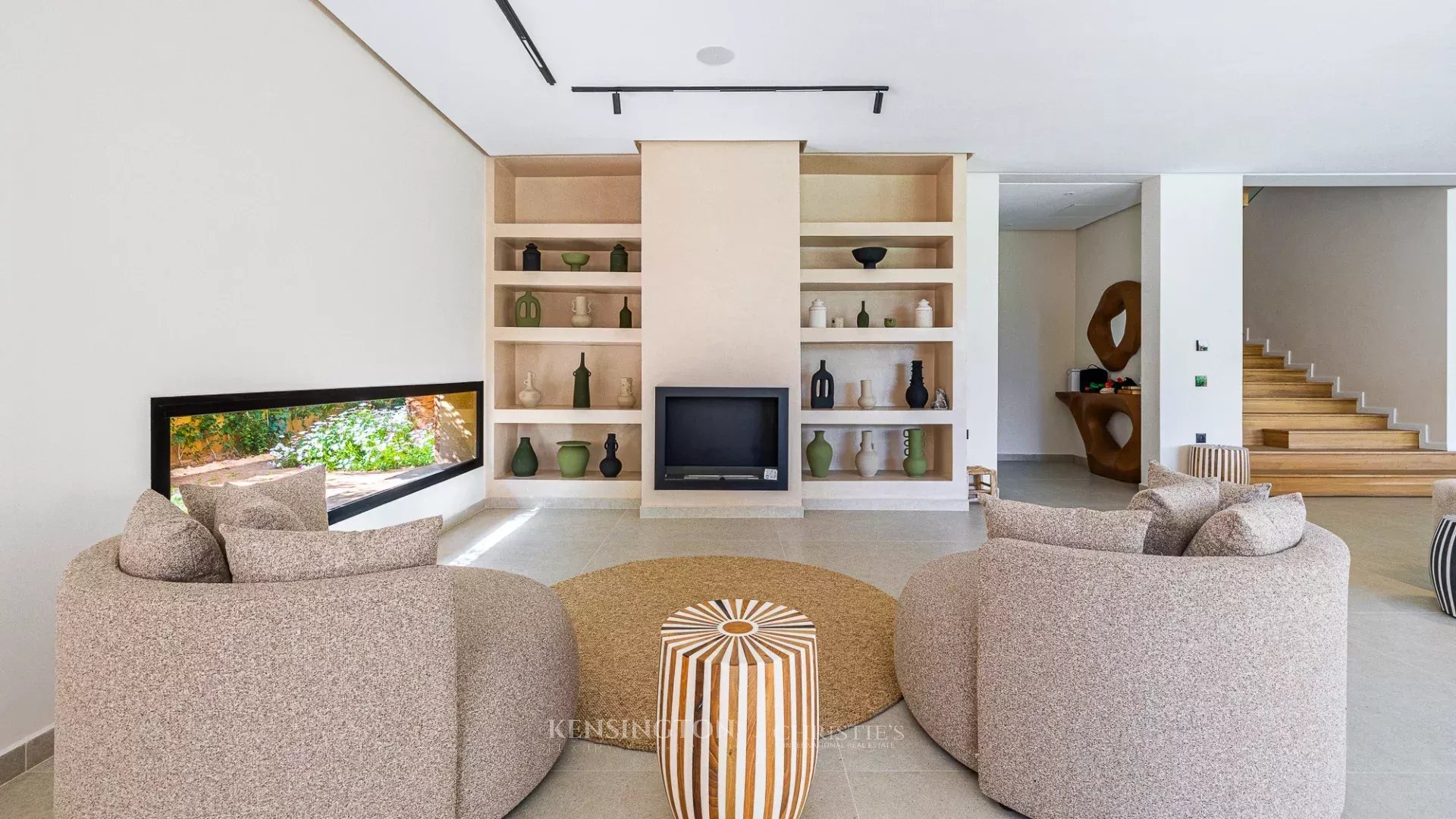 5 Bedroom Villa/Townhouse's Image 5