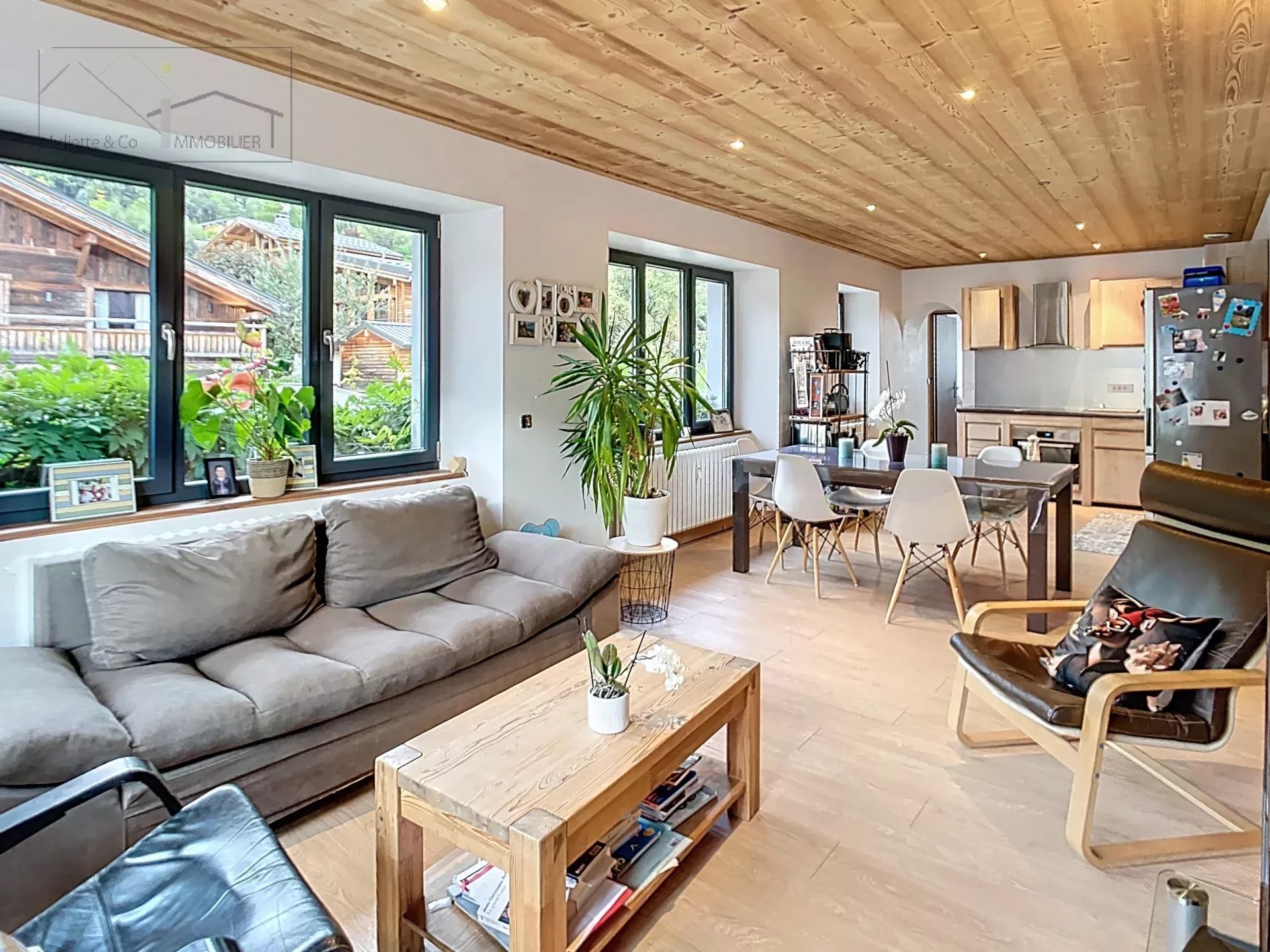 Photo of 260 m² former school converted into 3 furnished apartments in Les Houches
