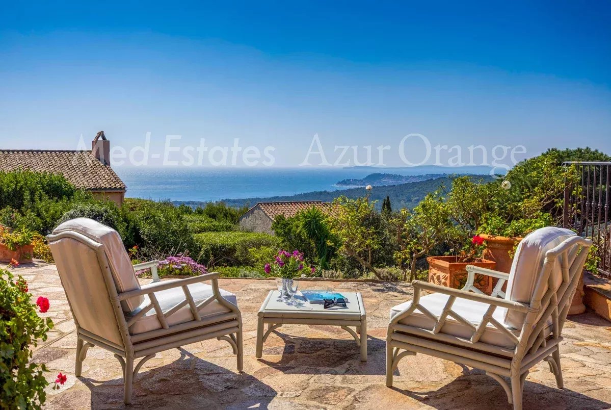 Agence immobilière de Med-Estates Saint Tropez