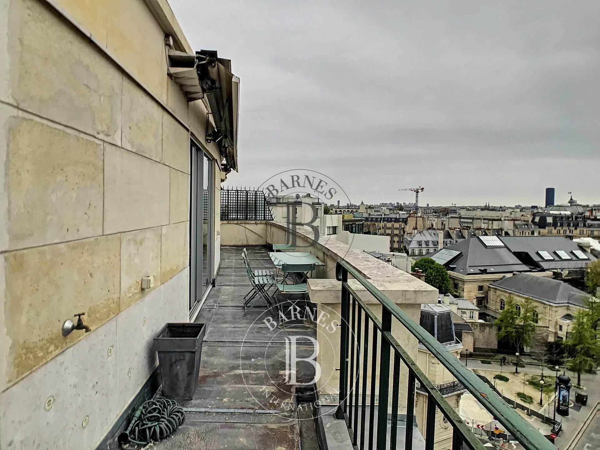 Daire Paris 8ème - picture 11