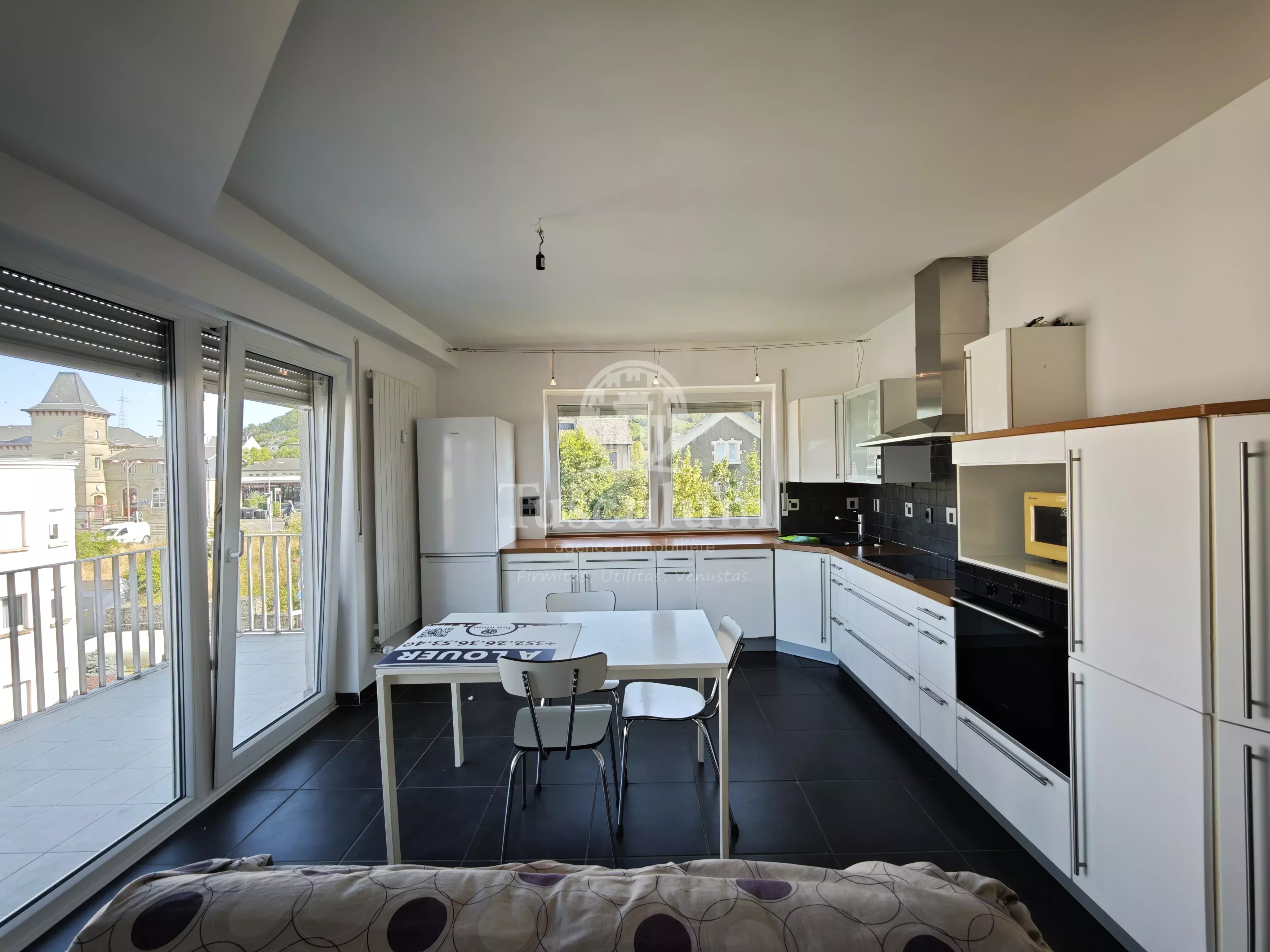 Appartement meublé à Pétange – Terrasse & parking
