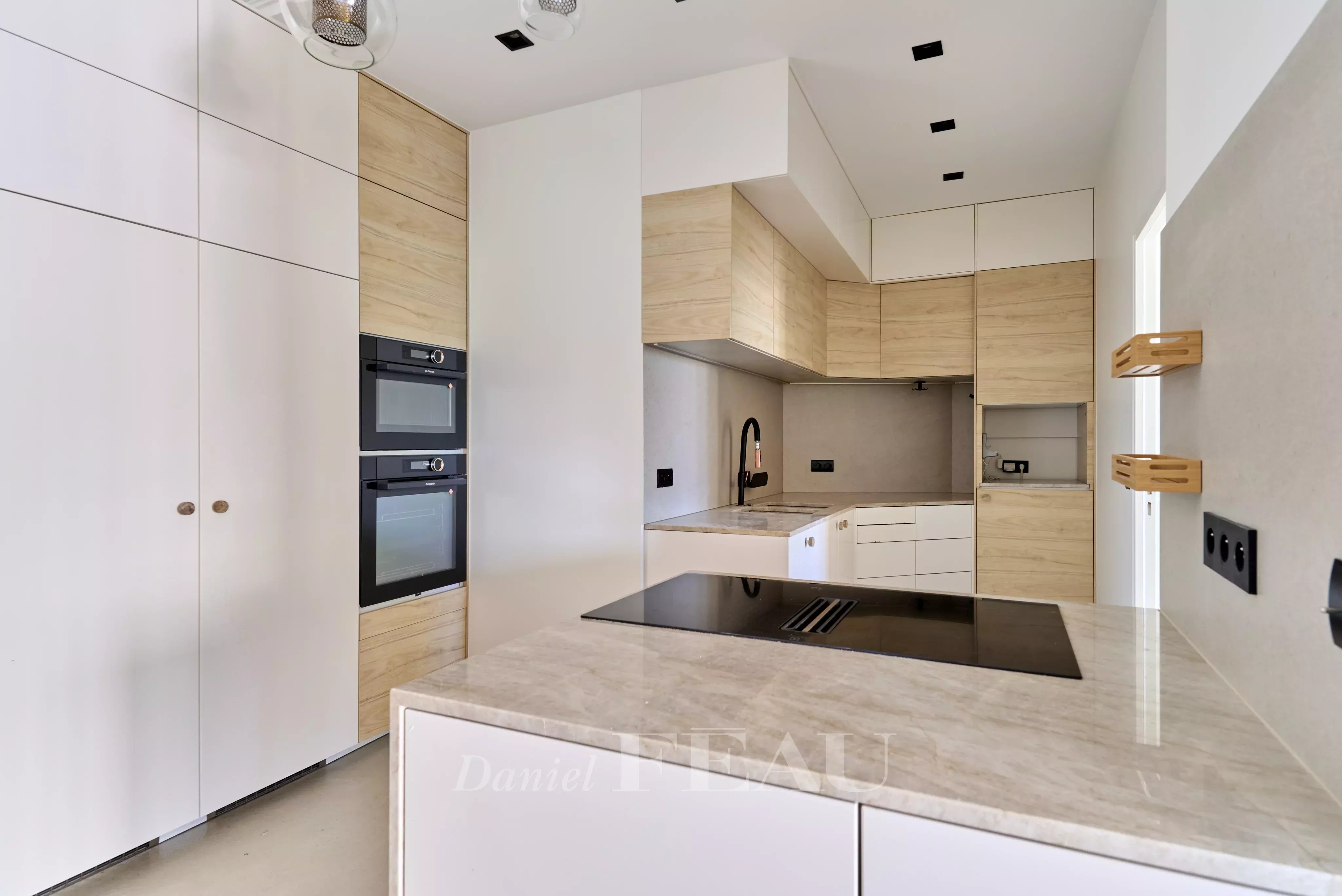 Rental Apartment Paris 16th
