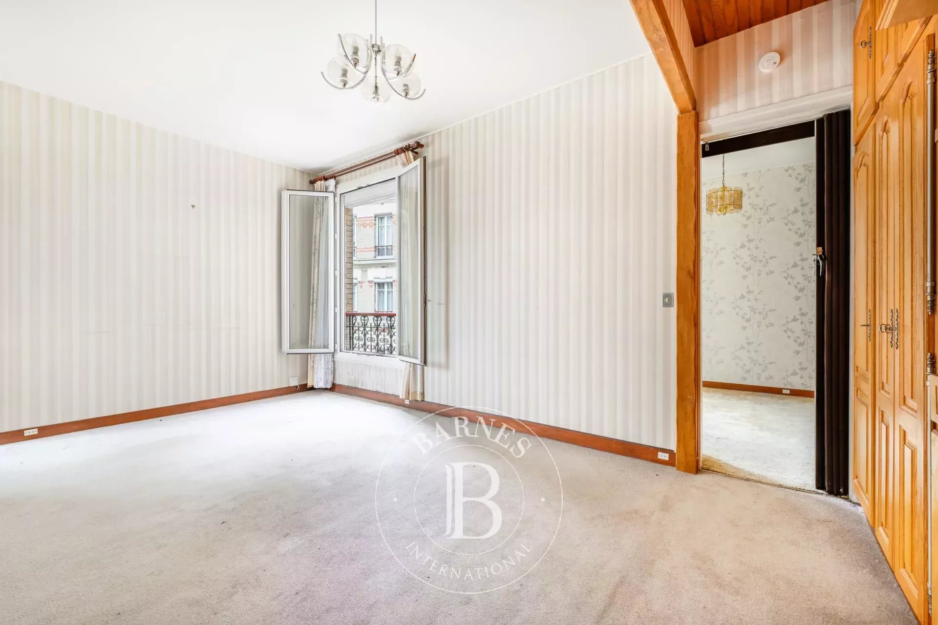 Daire Paris 3ème - picture 5