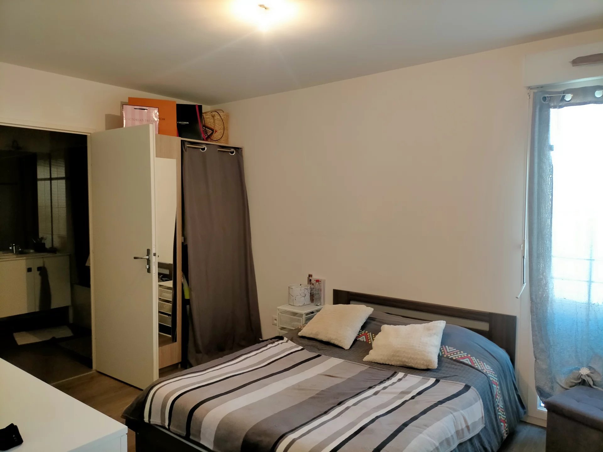 2318254 Location Meyzieu