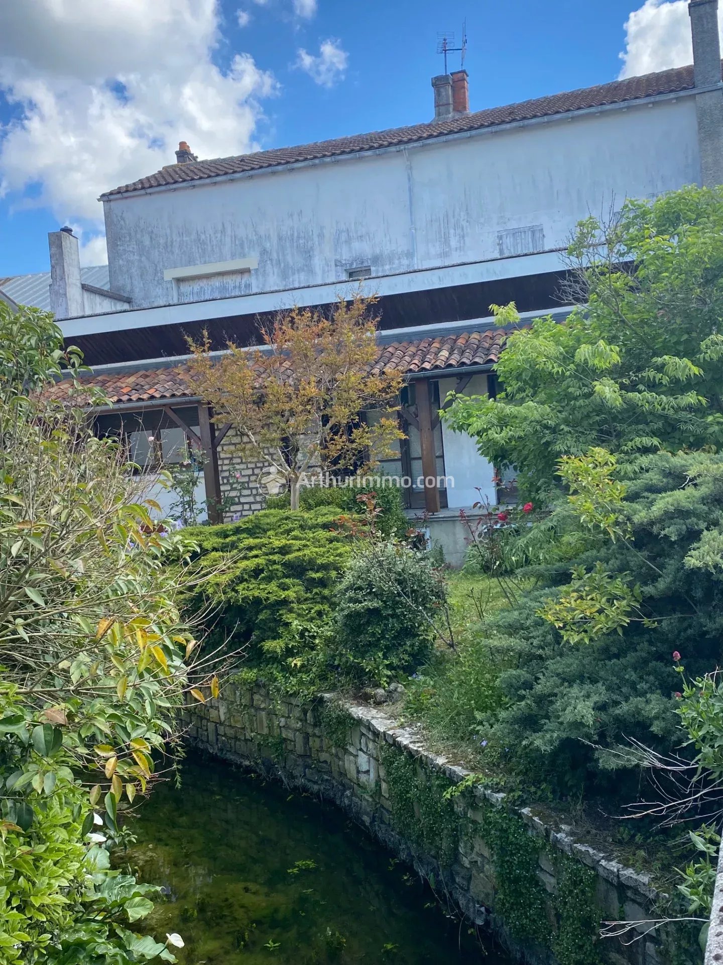 Agence immobilière de EURL MATHA-IMMO