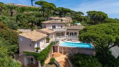 Luxury villa in an exclusive setting in Sainte-Maxime — photo 3 of 7