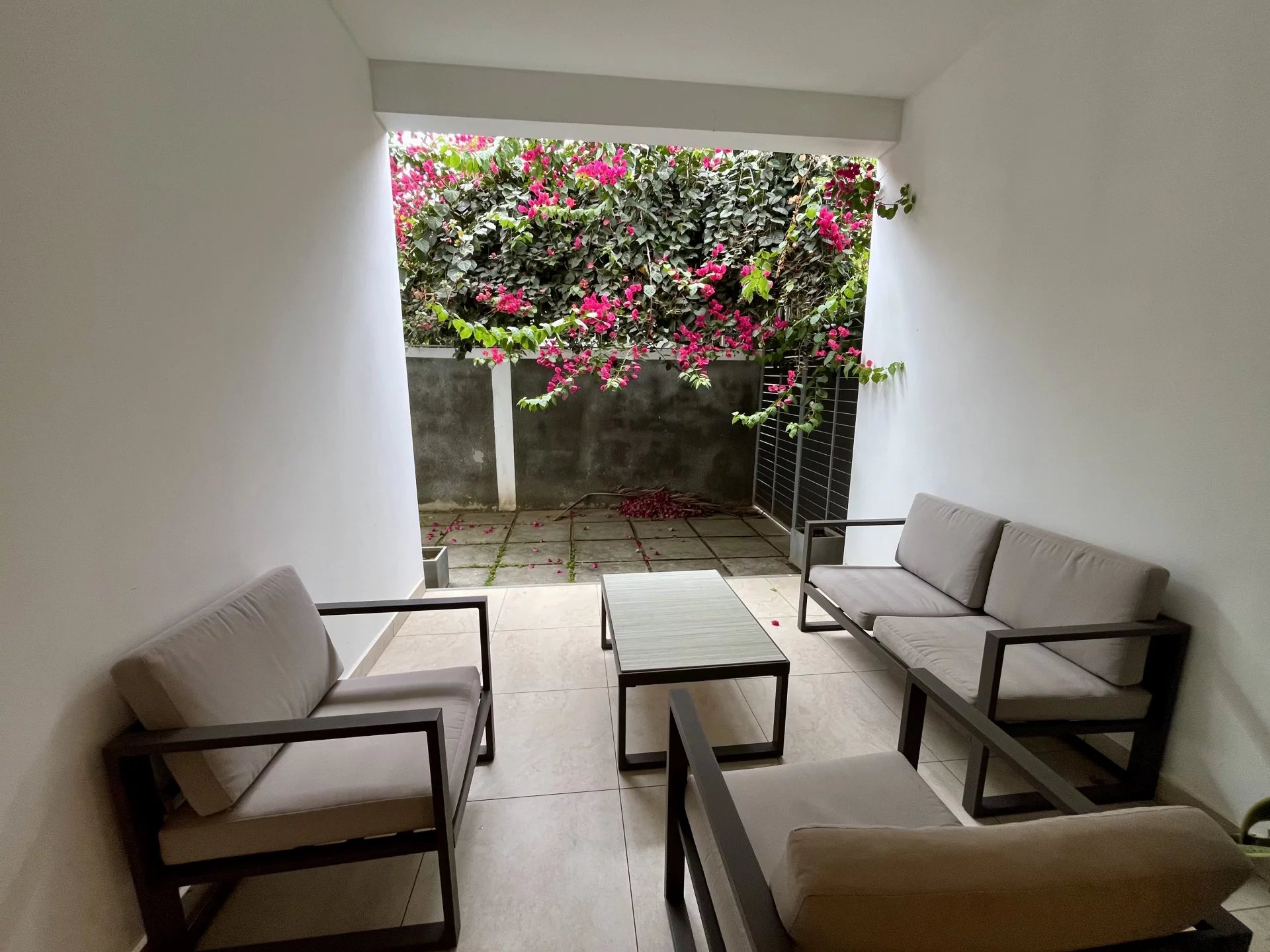 Daire Pereybère - picture 9