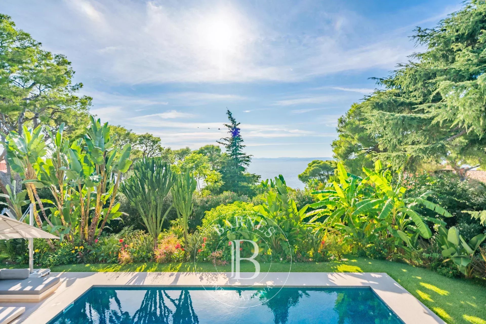 SAINT-JEAN-CAP-FERRAT - VILLA RENOVÉE A NEUF - PROCHE DU GRAND HÔTEL - picture 9