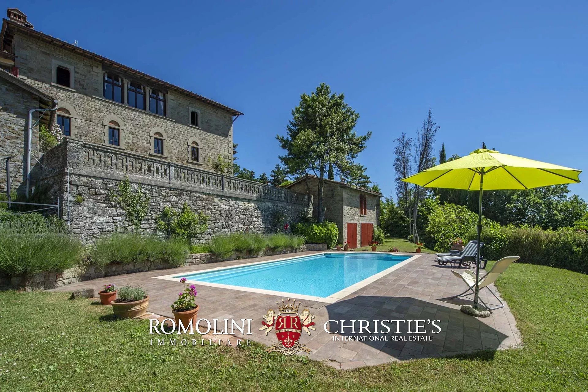 10 Bedroom Villa/Townhouse's Image 6