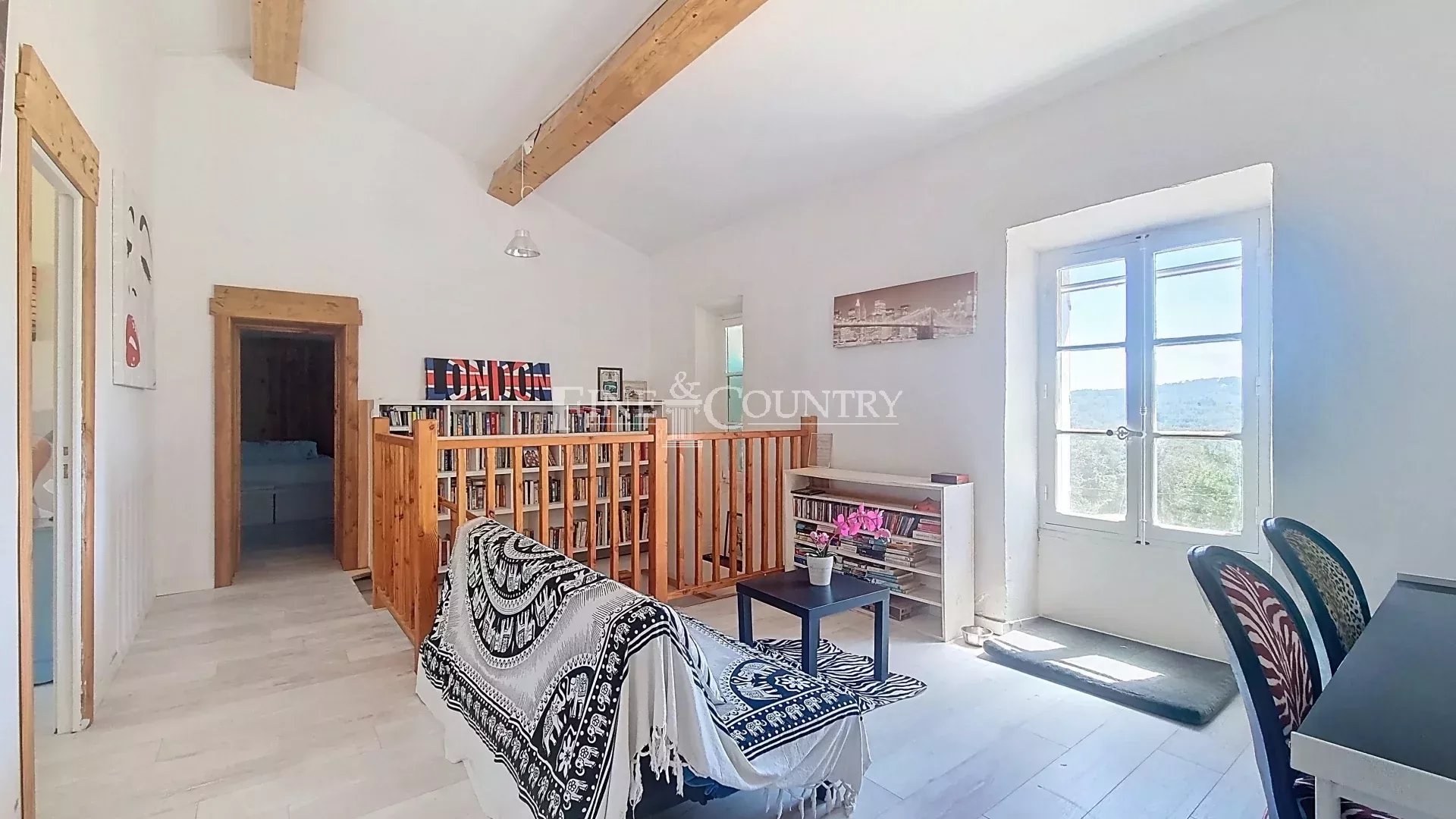 Photo of Bastide for sale in Tourrettes