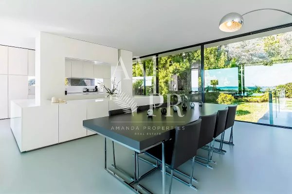Modern Luxury Villa in Golfe-Juan with Panoramic Sea Views — photo 6