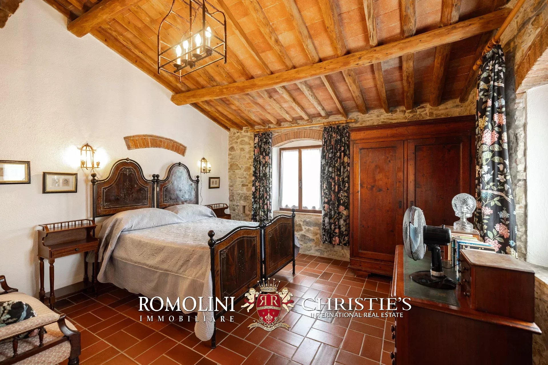 19 Bedroom Villa/Townhouse's Image 54