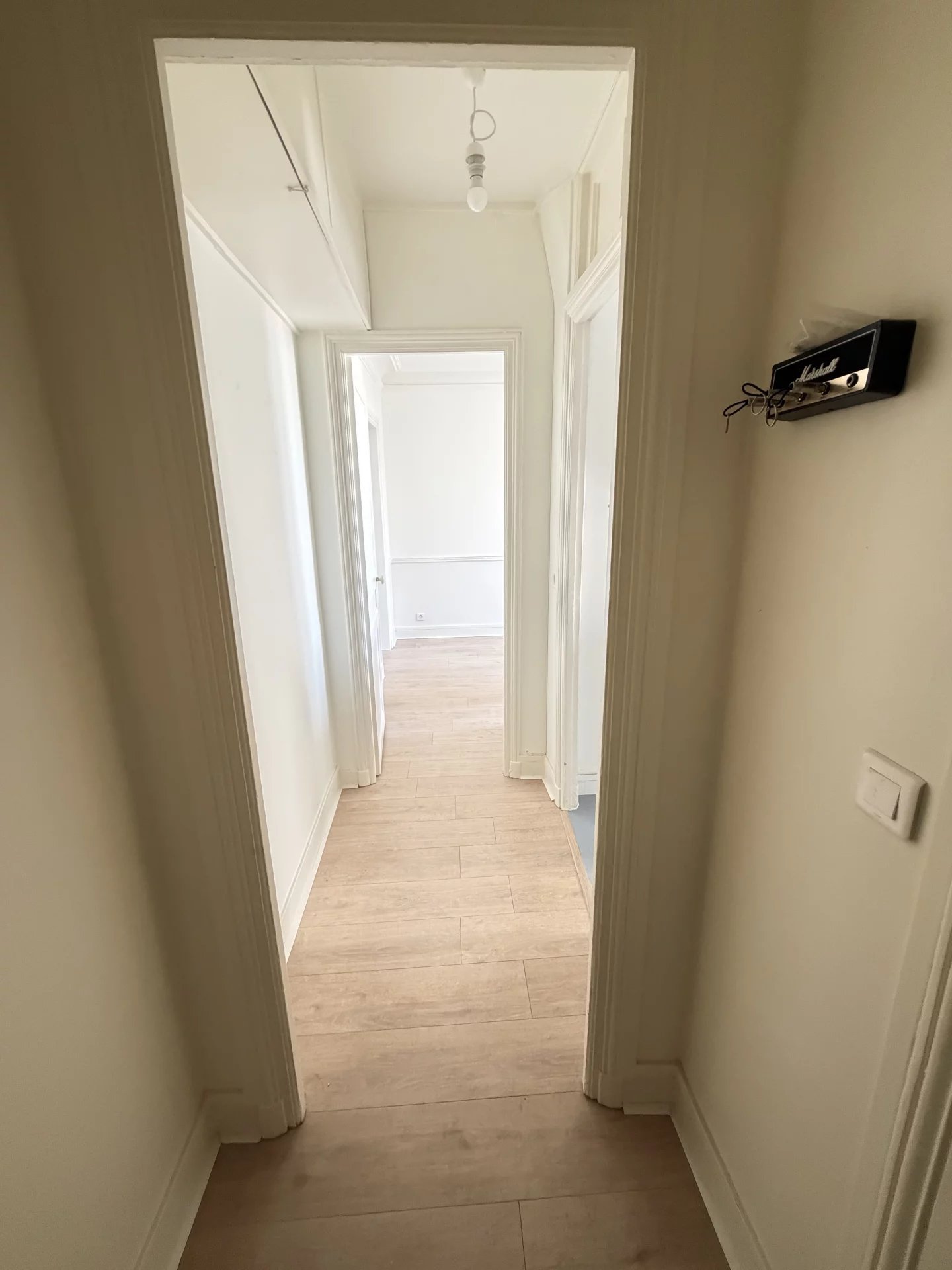 LEVALLOIS-PERRET – Charmant 2 pièces de 34 m² au cœur de Levallo - Image Array