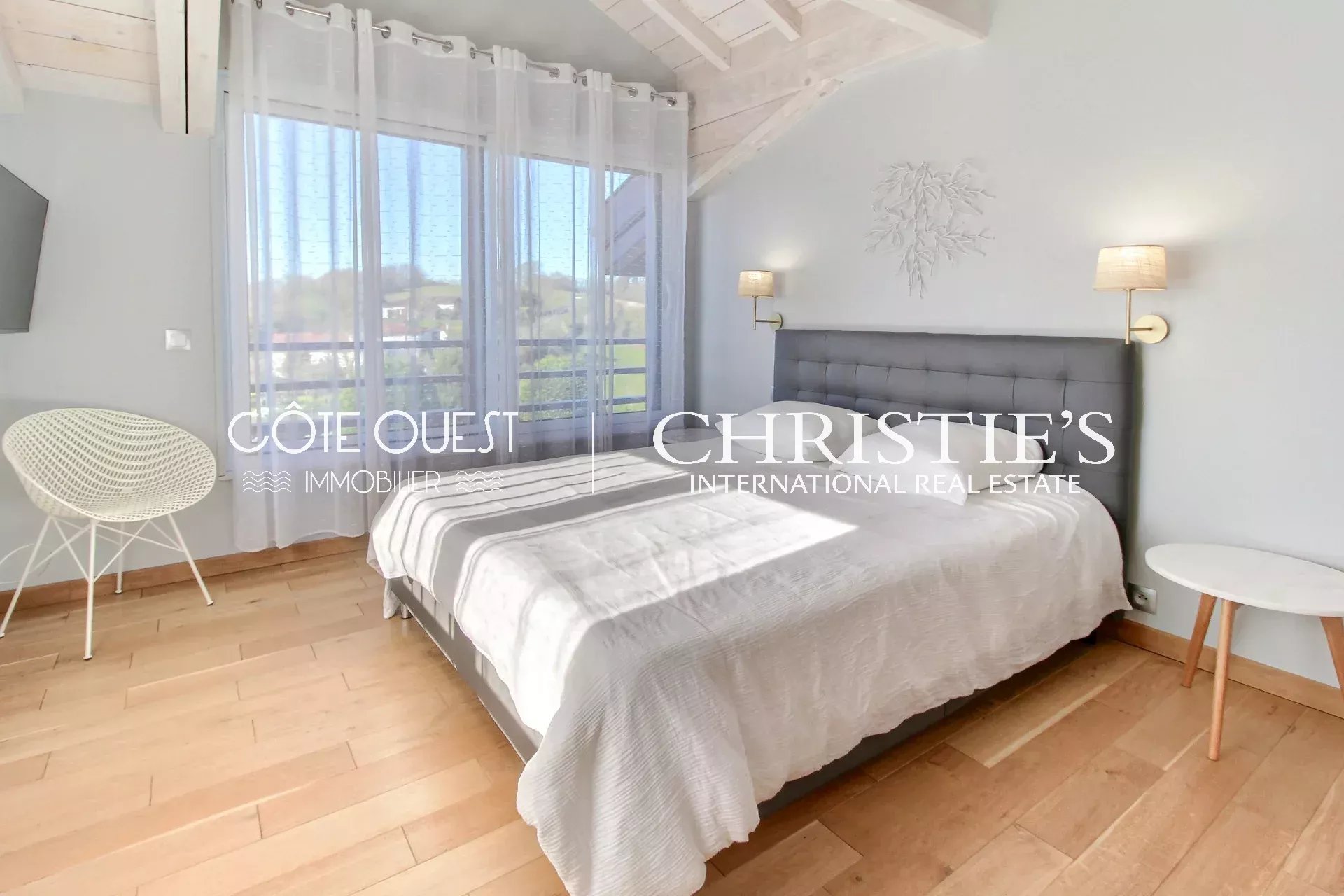 3 Bedroom Villa/Townhouse's Image 11