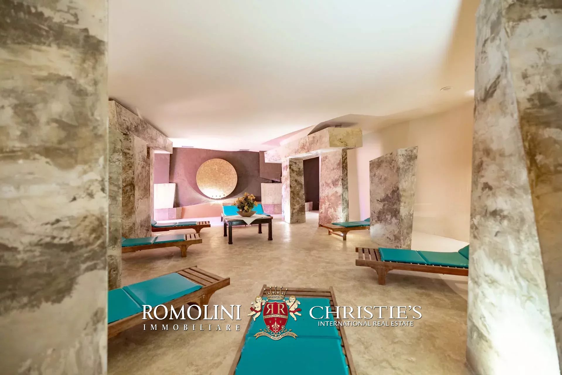 108 Bedroom Villa/Townhouse's Image 72