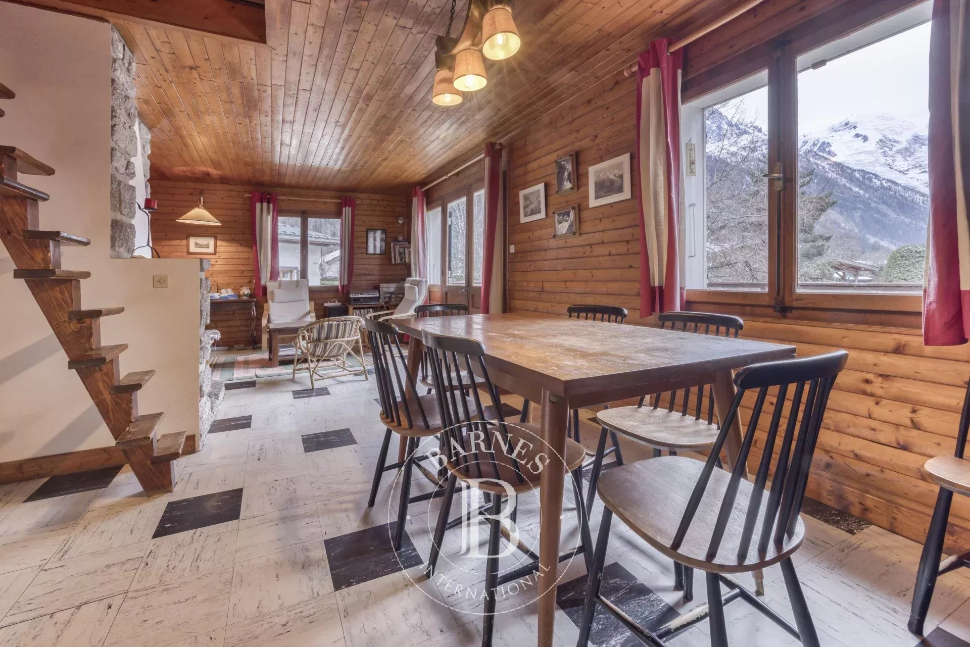 Chamonix-Mont-Blanc  - Chalet 9 Pi&egrave;ces 8 Chambres - picture 6