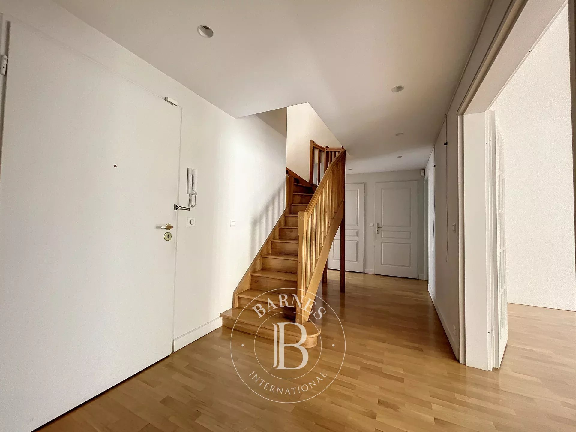 Neuilly-sur-Seine  - Piso 5 Cuartos 4 Habitaciones - picture 10