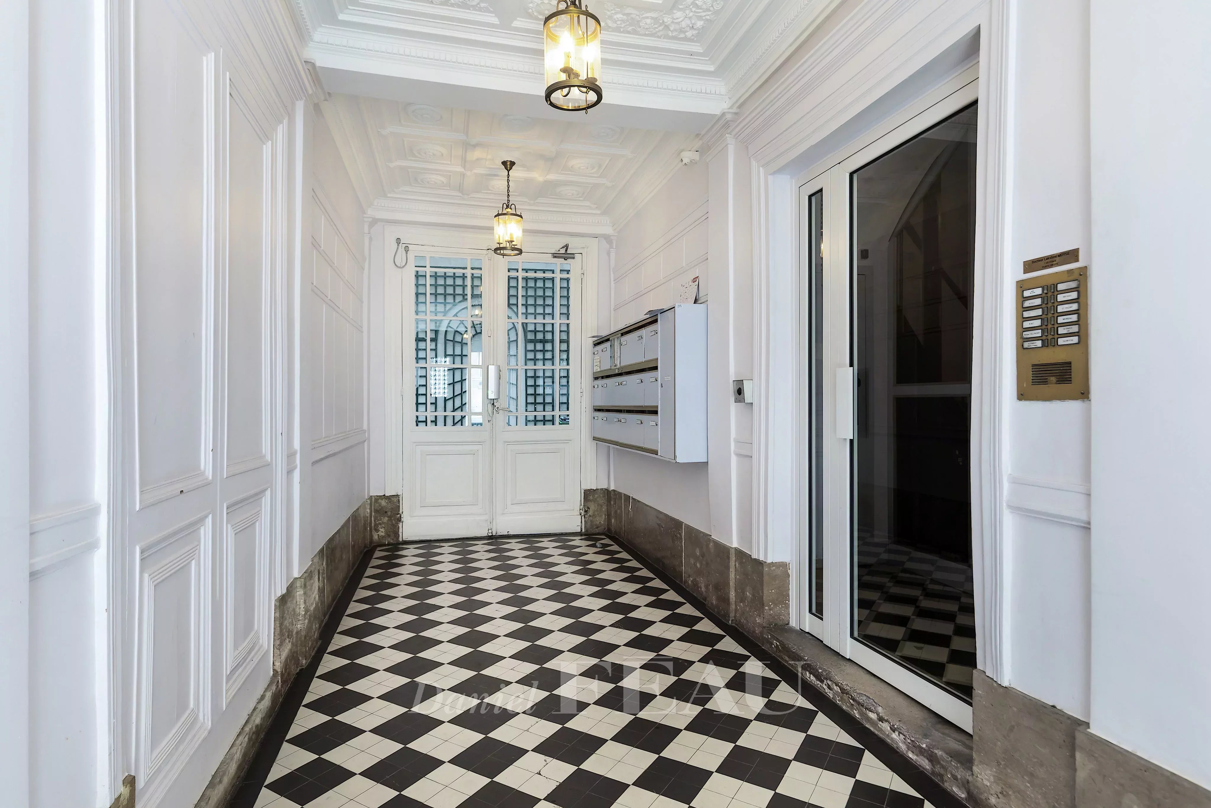 Sale Apartment Paris 6th