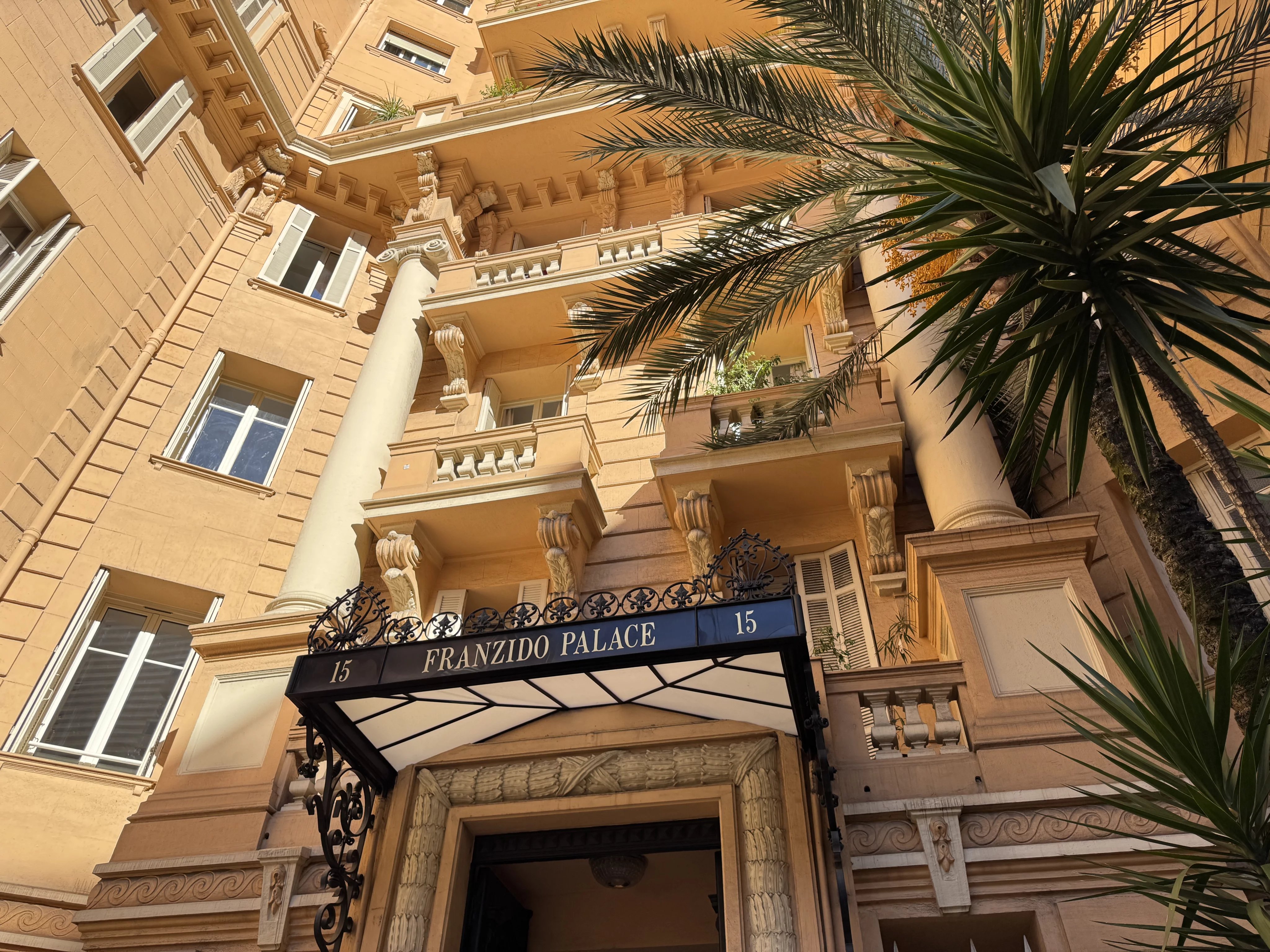 Franzido Palace - 4-Room Appartment for Rent