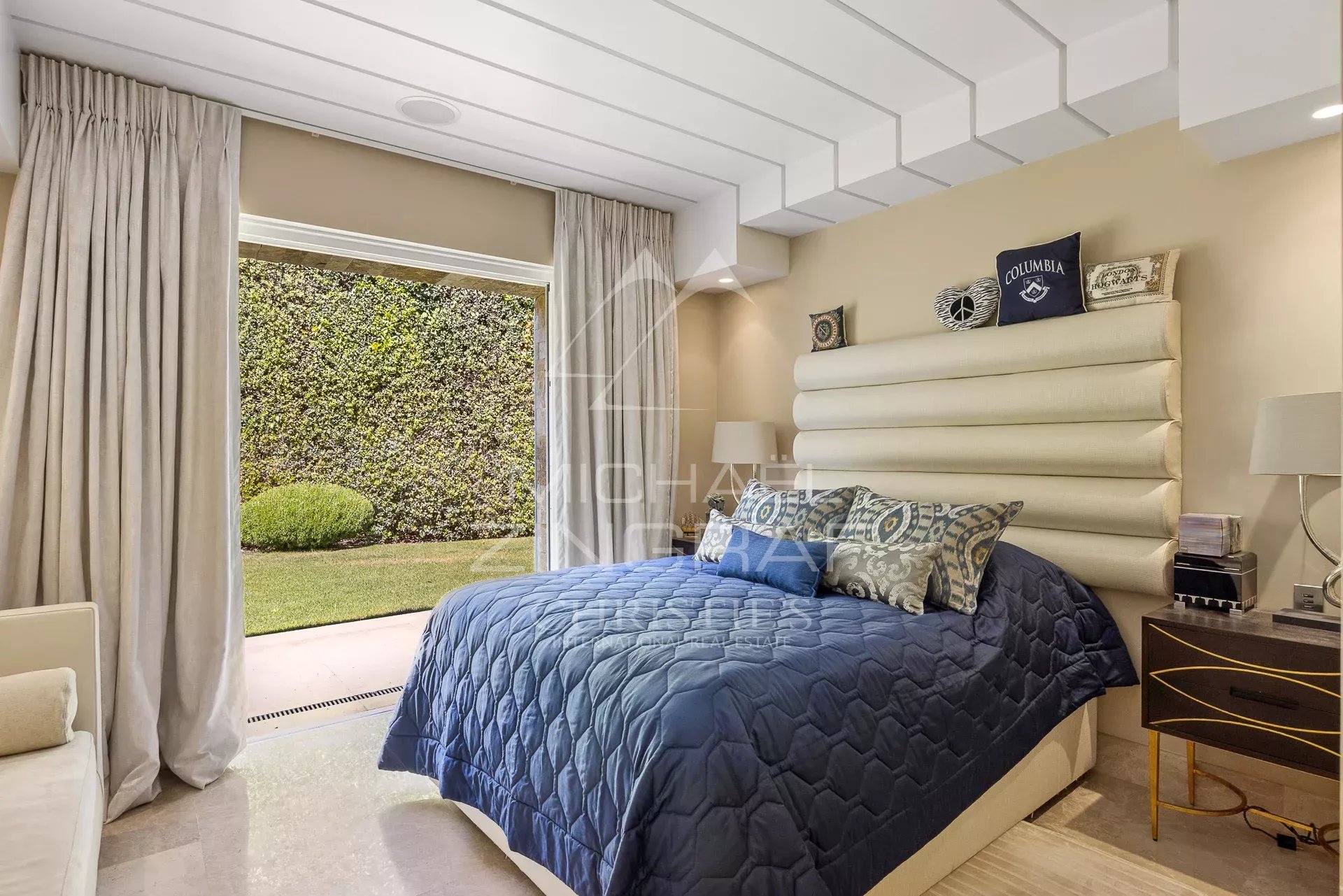 5 Bedroom Villa/Townhouse's Image 21