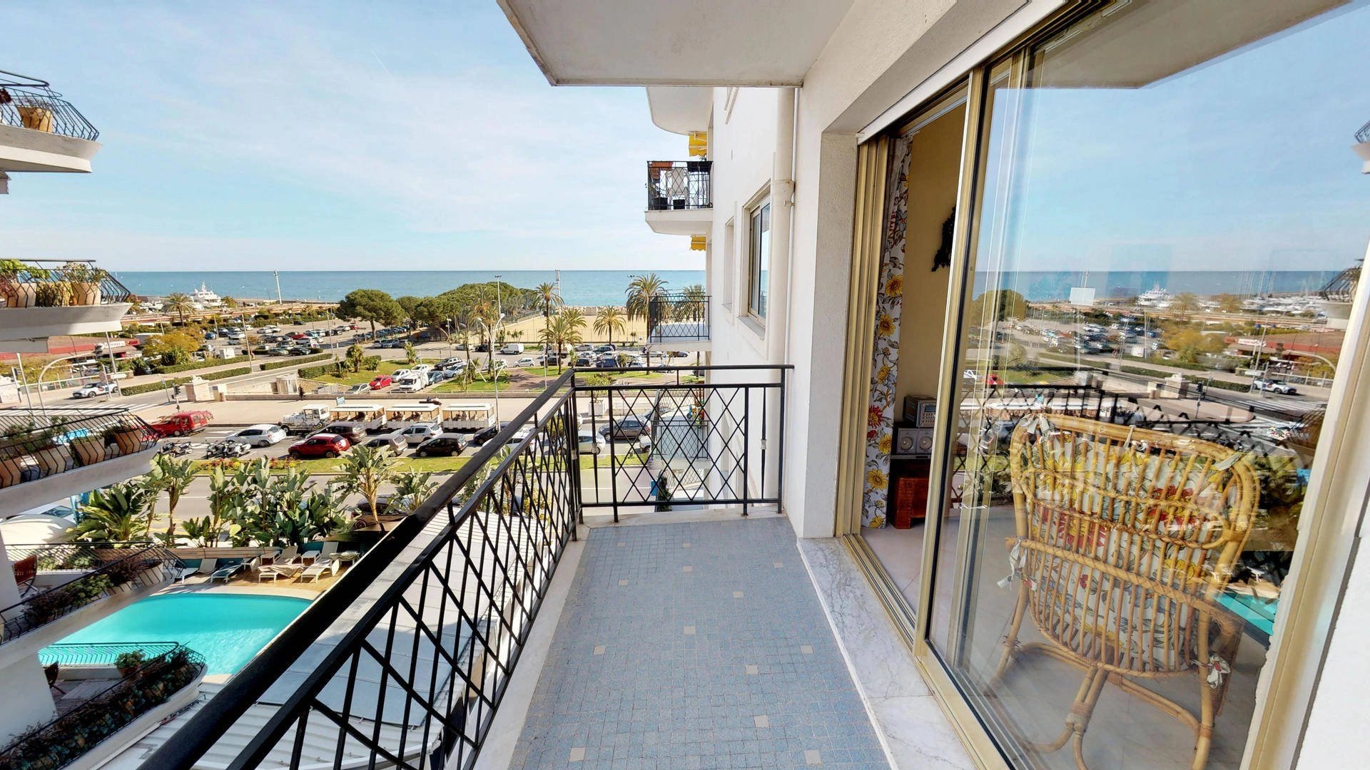 Beau 2P avec terrasse proche centre