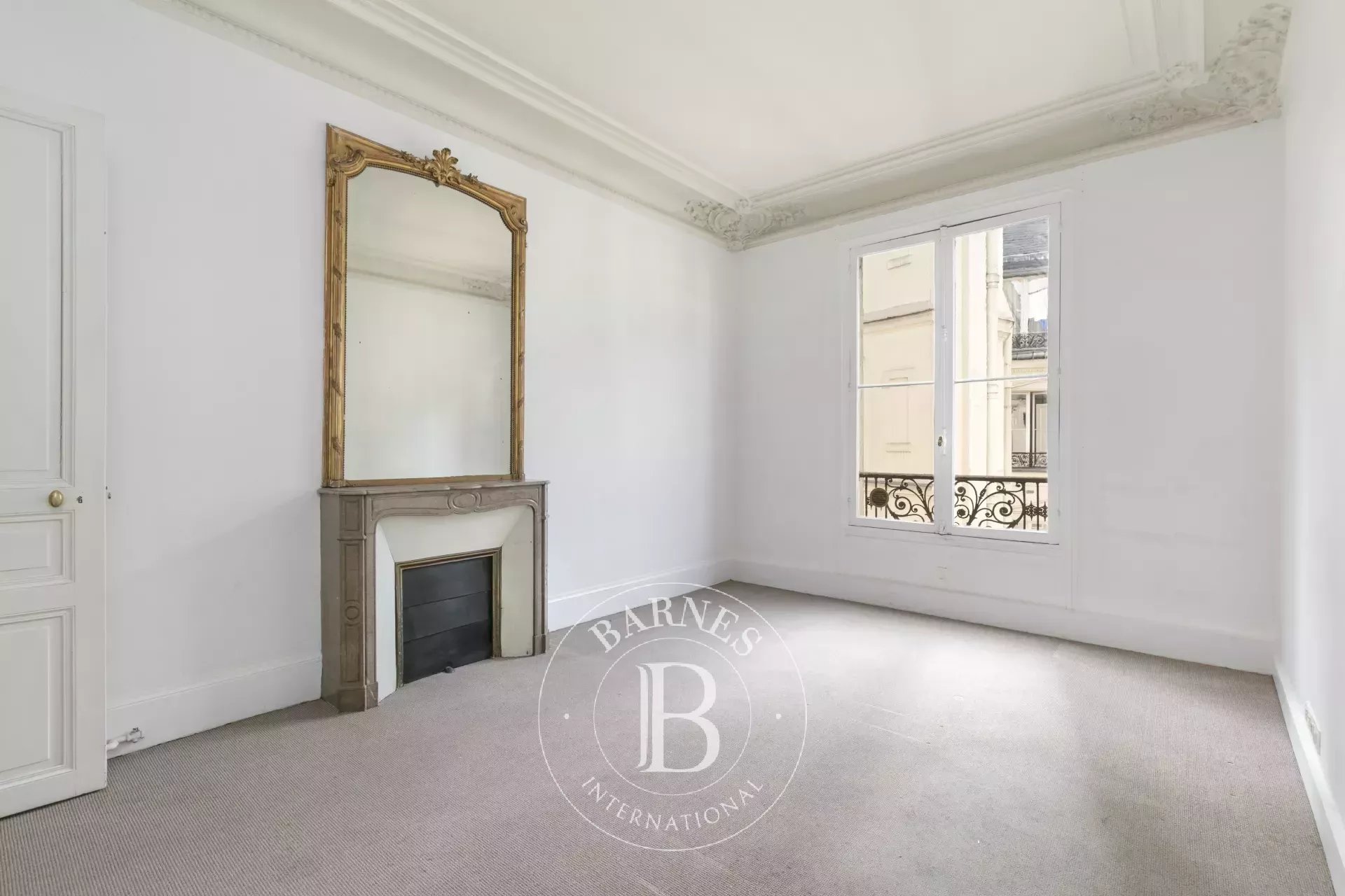 Daire Paris 1er - picture 12