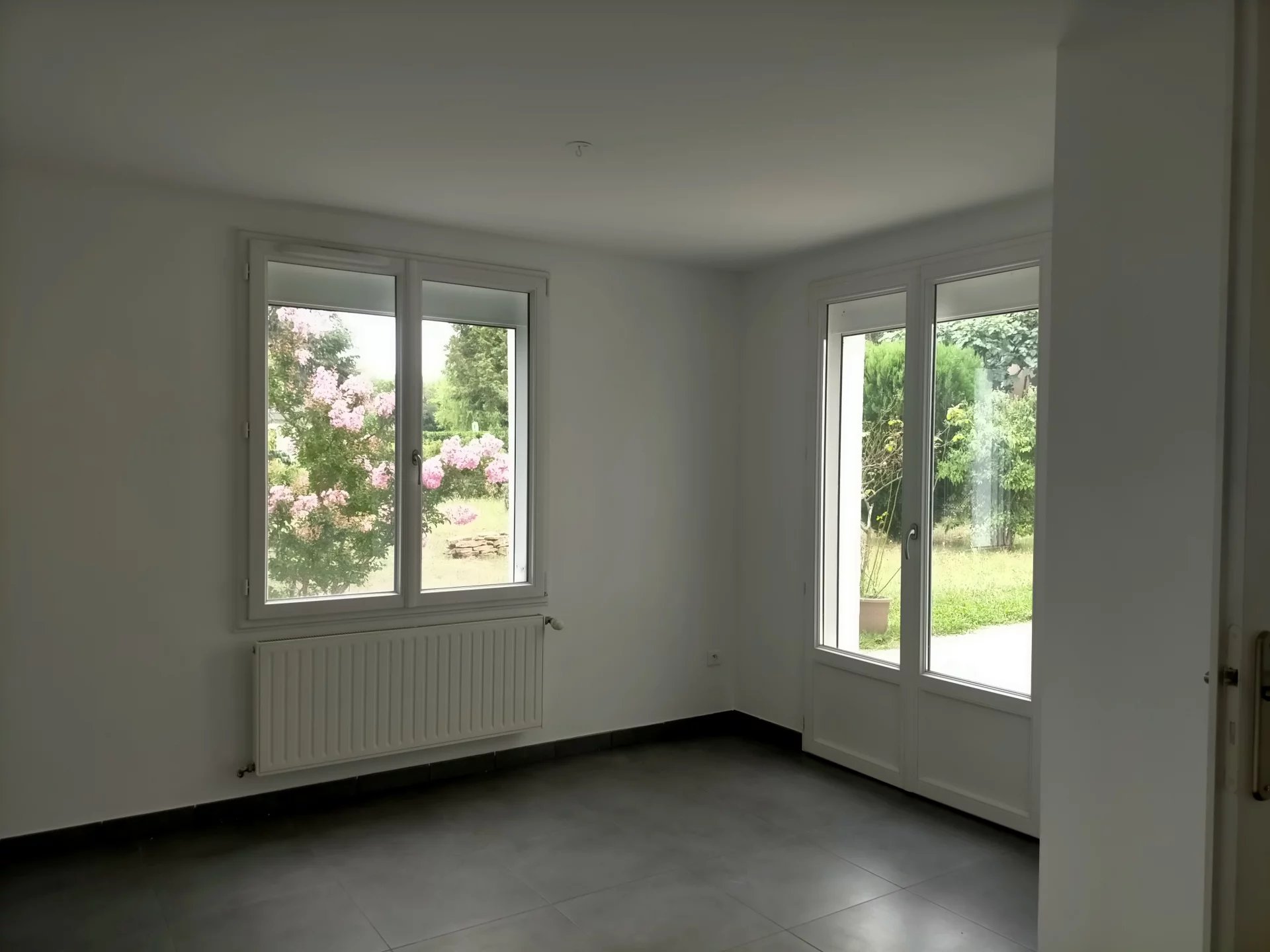 83124740 Location Francheville