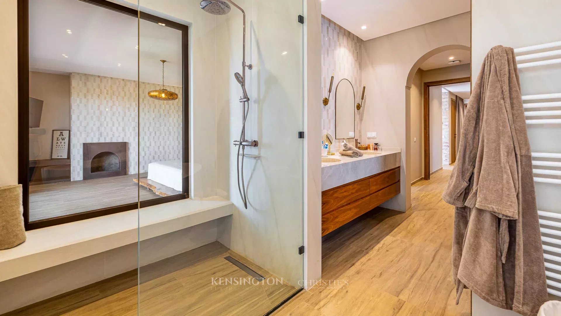 5 Bedroom Villa/Townhouse's Image 39