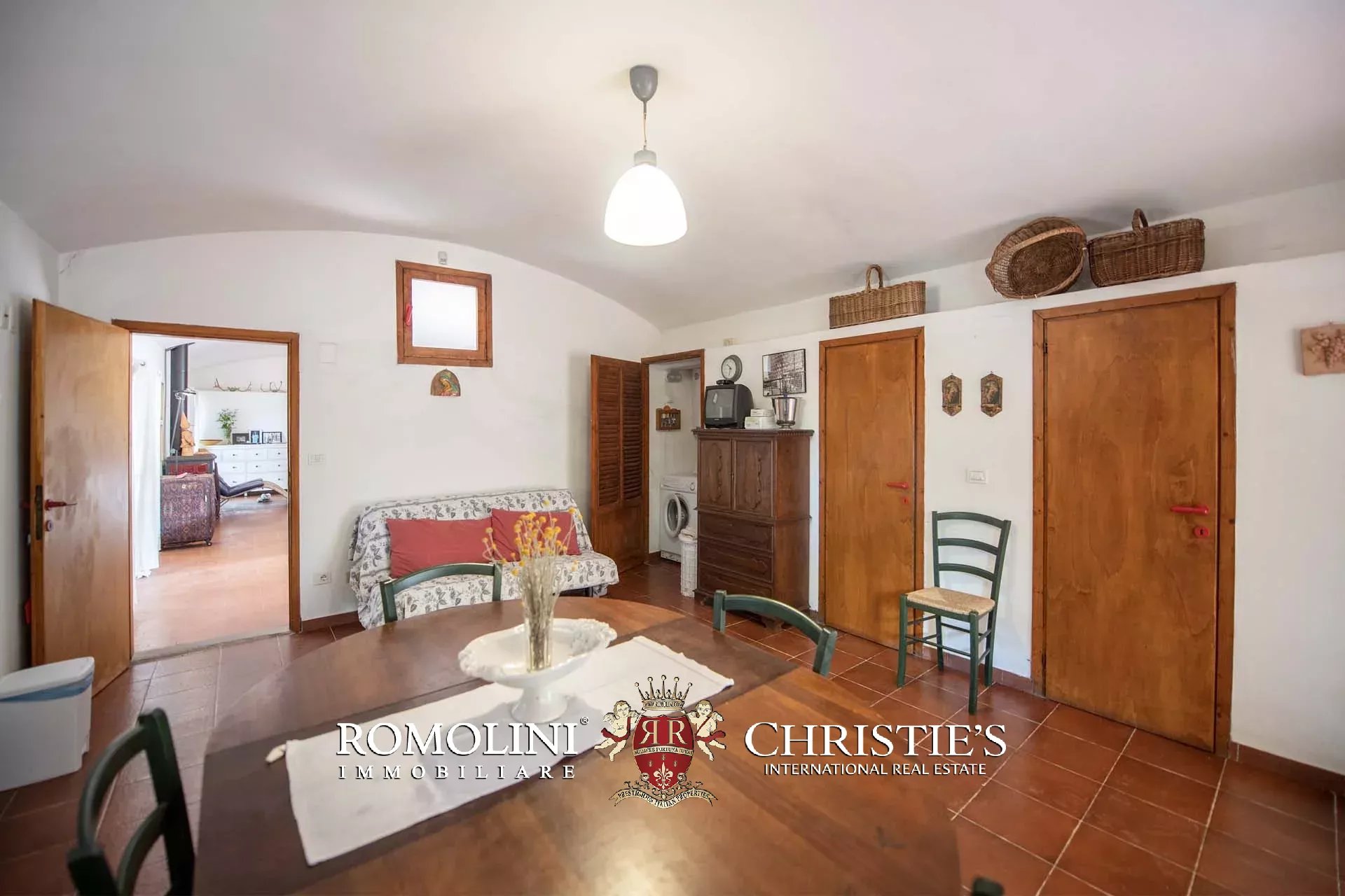 2 Bedroom Villa/Townhouse's Image 41