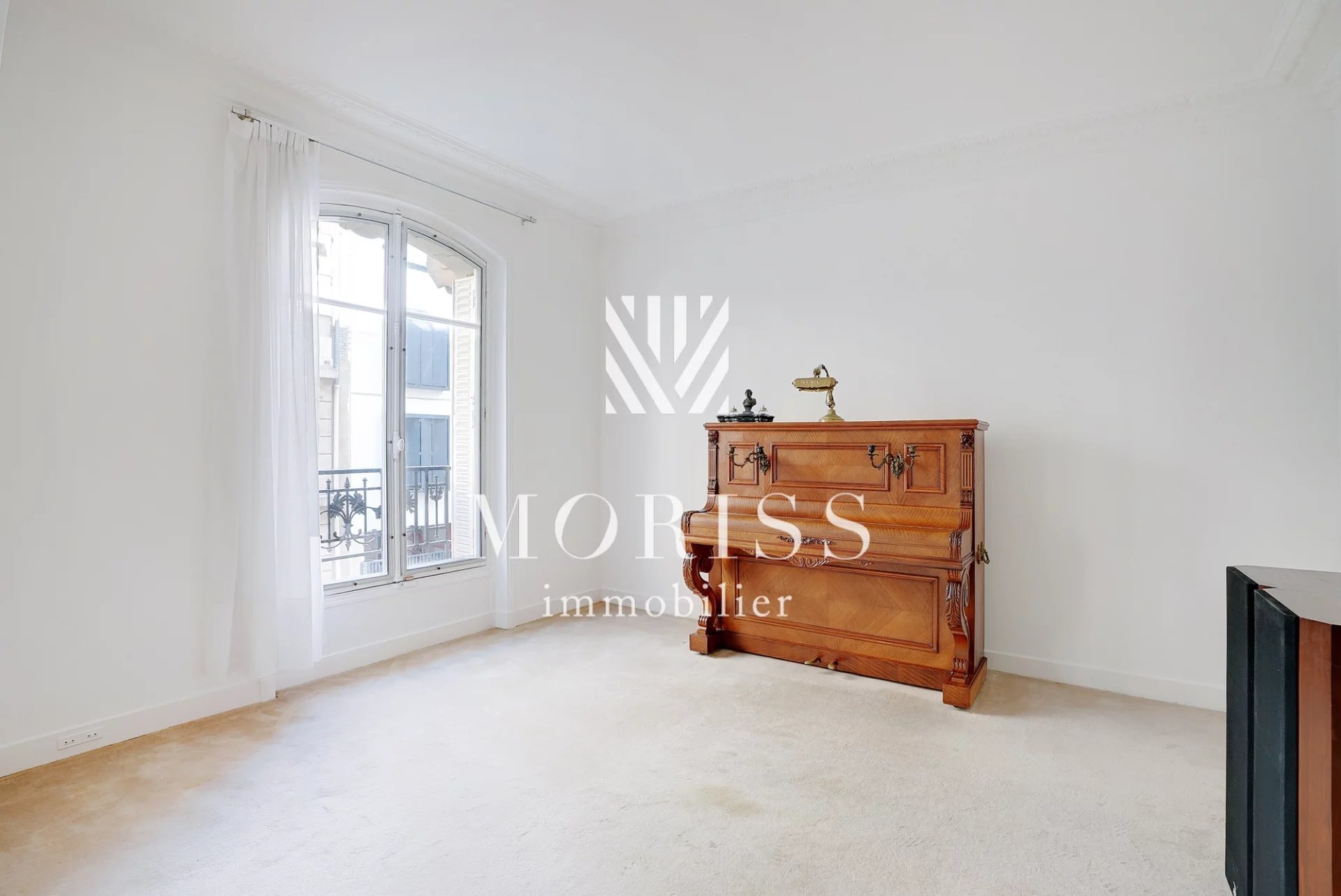 APPARTEMENT 3 PIÈCES - RUE DUHESME - 75018 PARIS - Image Array