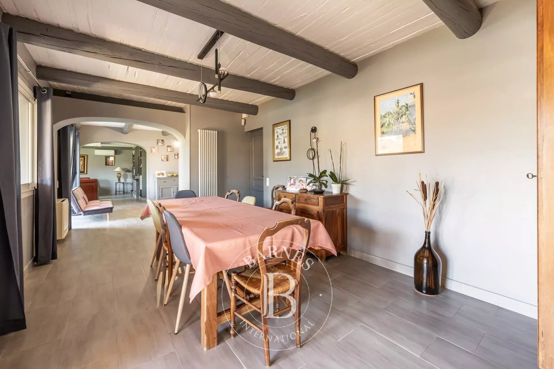 Villa Villelaure - picture 8