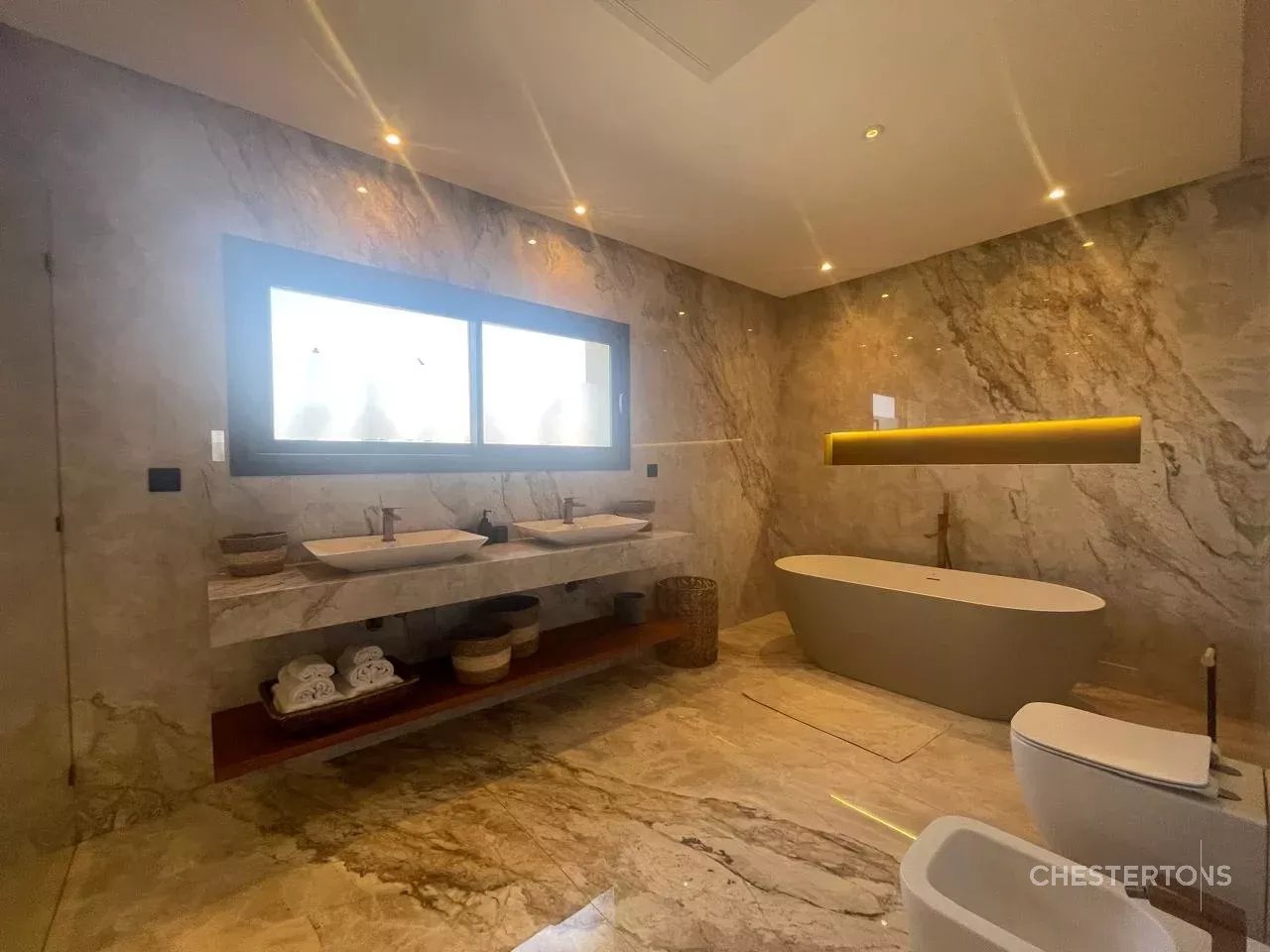  Image of Villa - 5 Bedrooms - 5 Bathrooms for Sale in Marrakech-Ménara-Marrakech-Morocco, Image 41
