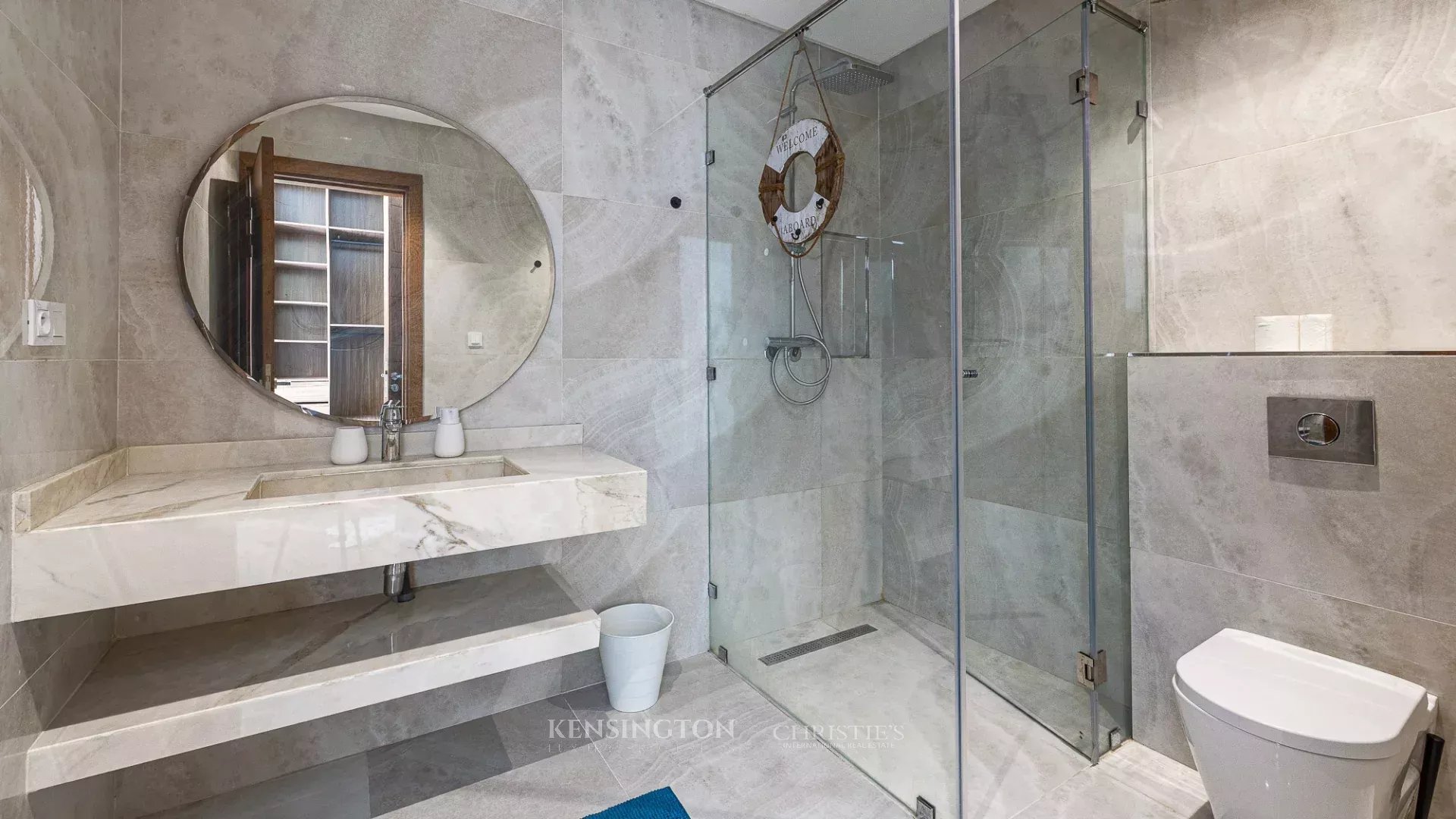 4 Bedroom Villa/Townhouse's Image 20