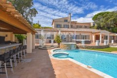 Family property with panoramic view Les Adrets de l’Esterel — photo 1 of 7