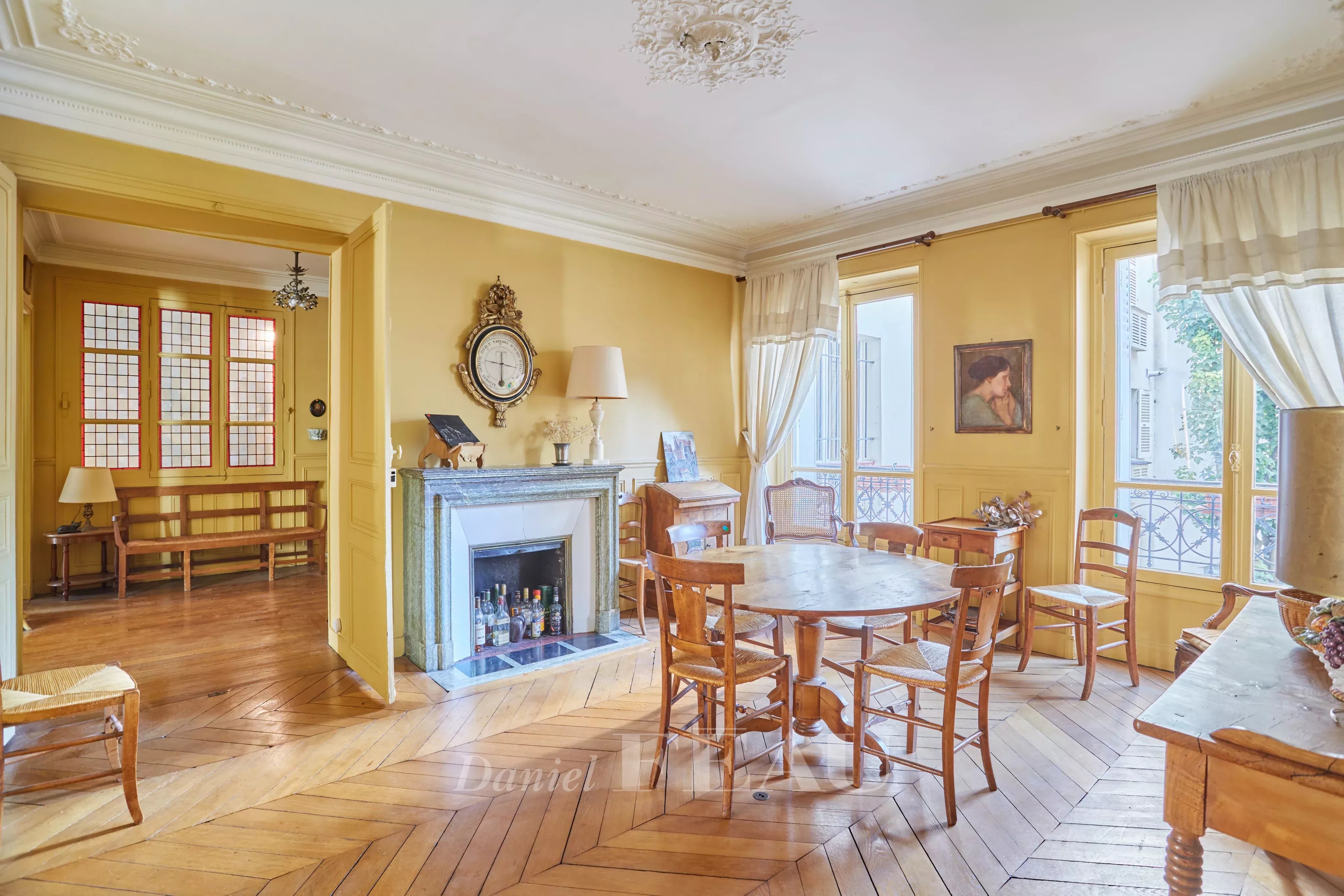 Sale Apartment Paris 16th