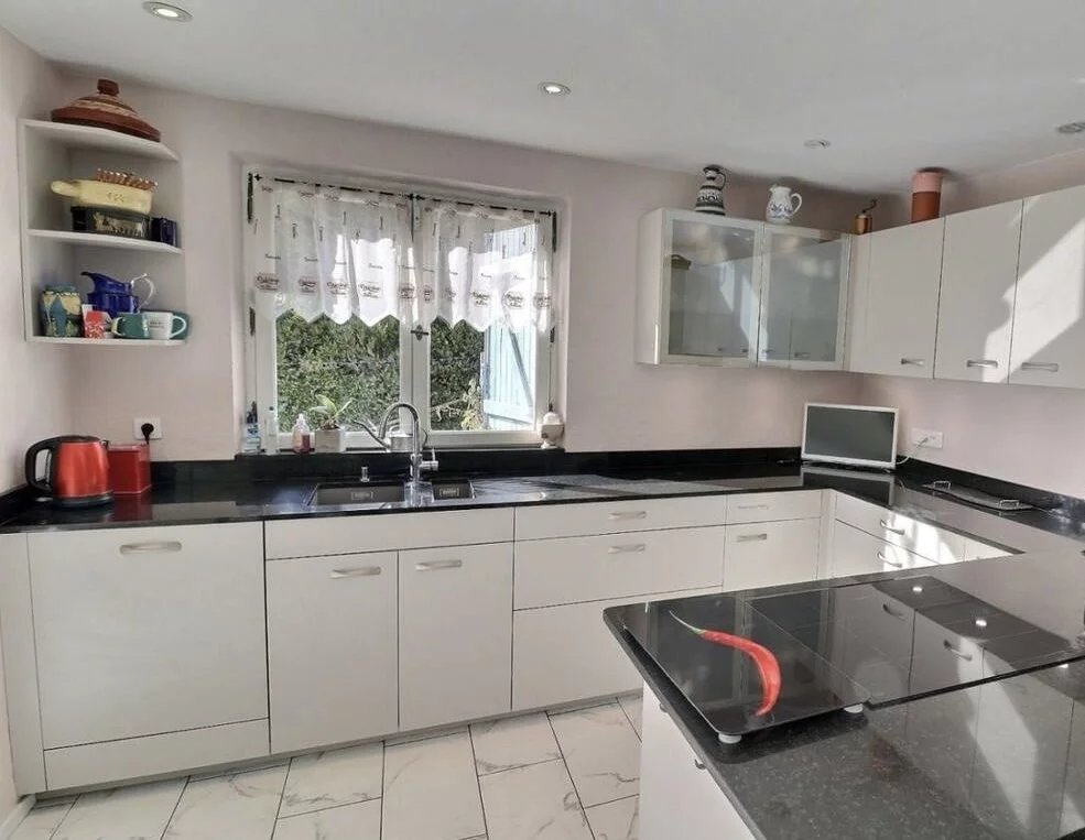 Cotignac 4 bedrooms, swimming pool and view