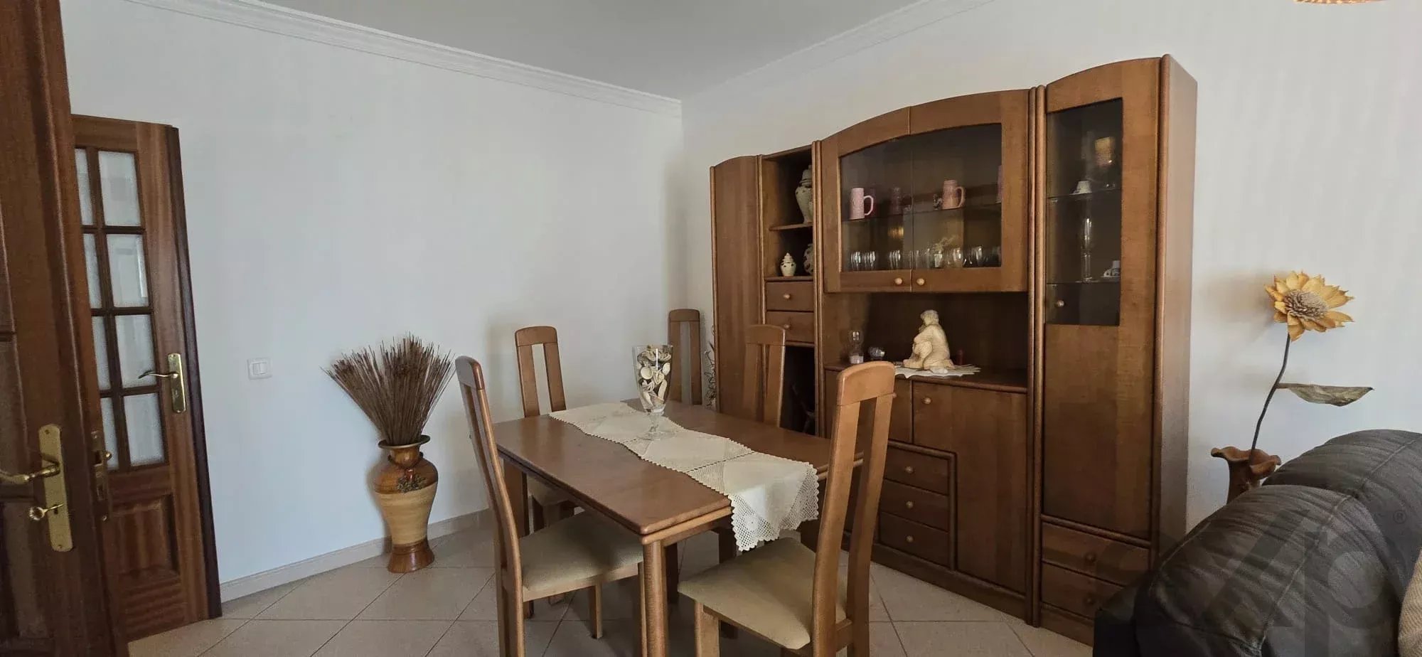 3-bedroom with private terrace - downtown Tavira 86935497 image 9