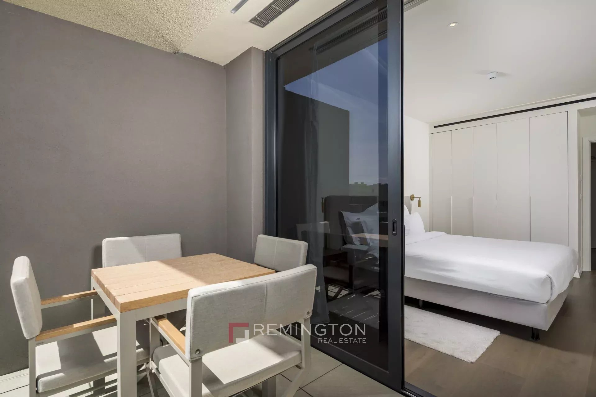 1 Bedroom Apartment/Flat's Image 11