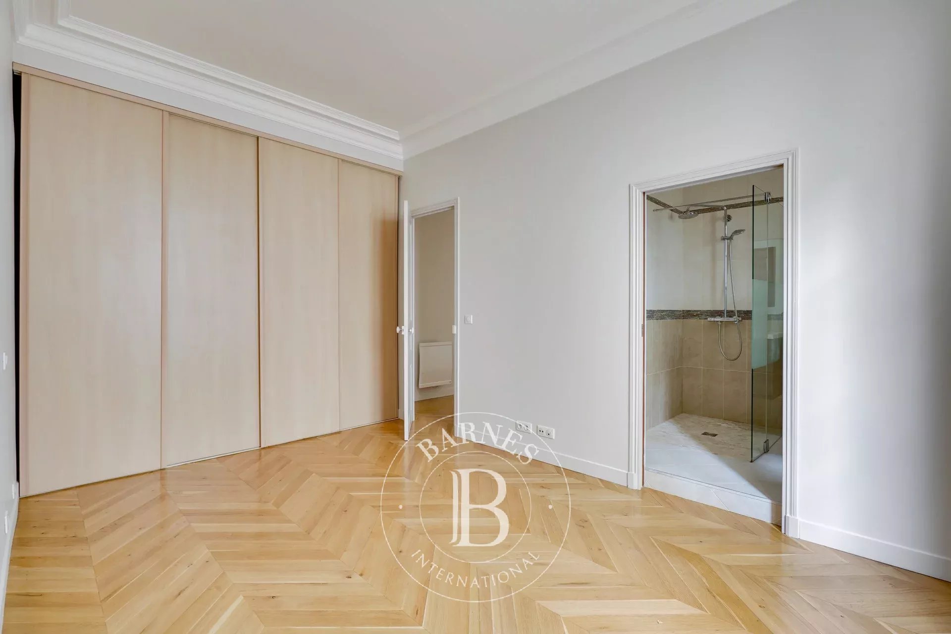 Daire Paris 7ème - picture 9