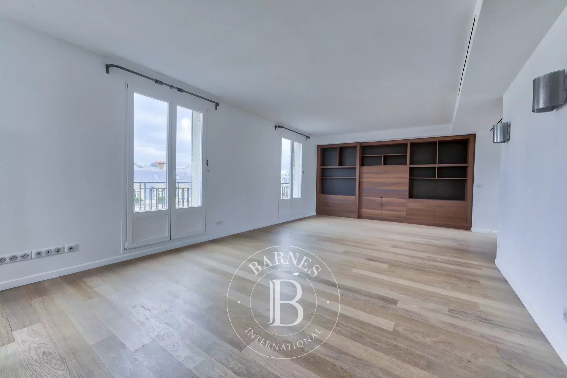 Daire Paris 8ème - picture 6