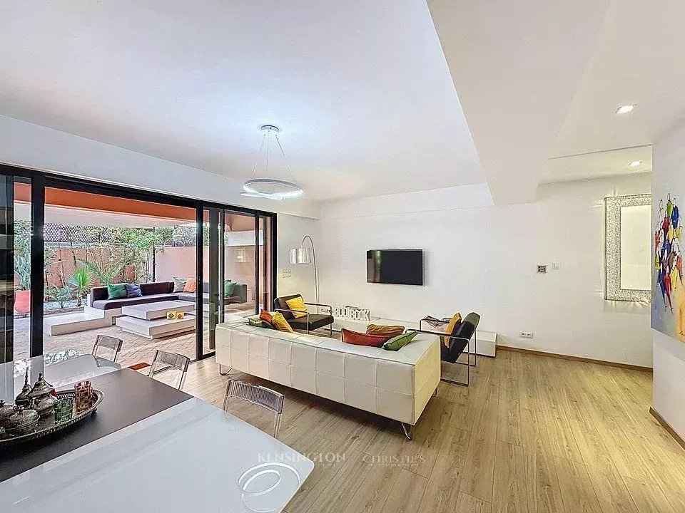 3 Bedroom Apartment/Flat's Image 10
