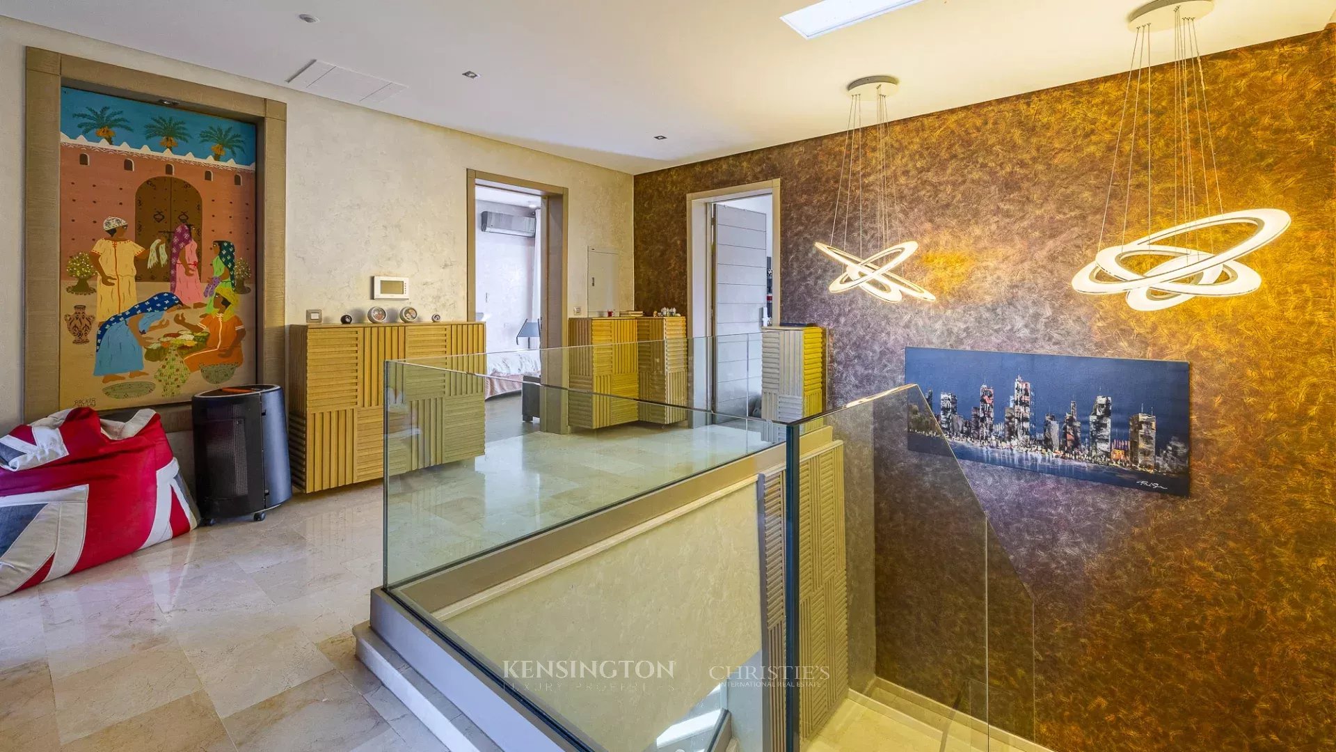 4 Bedroom Villa/Townhouse's Image 8